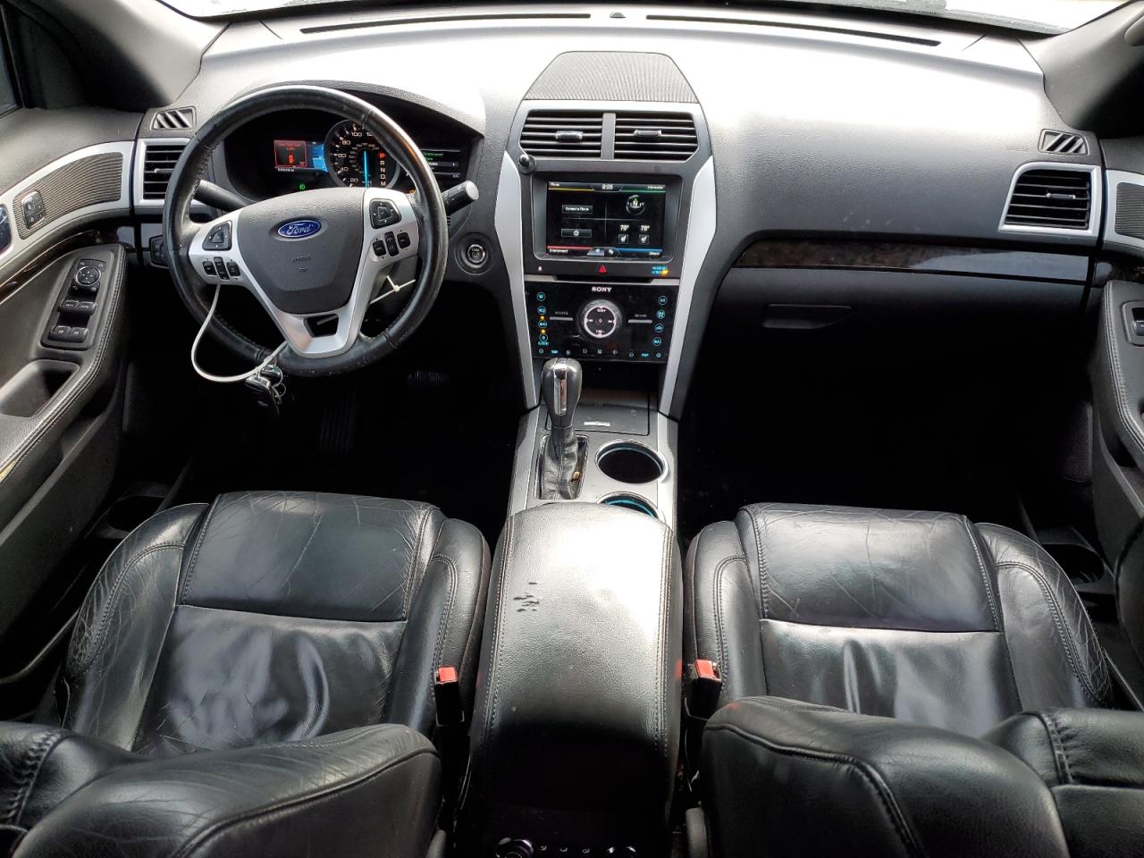 2011 Ford Explorer - Image 8