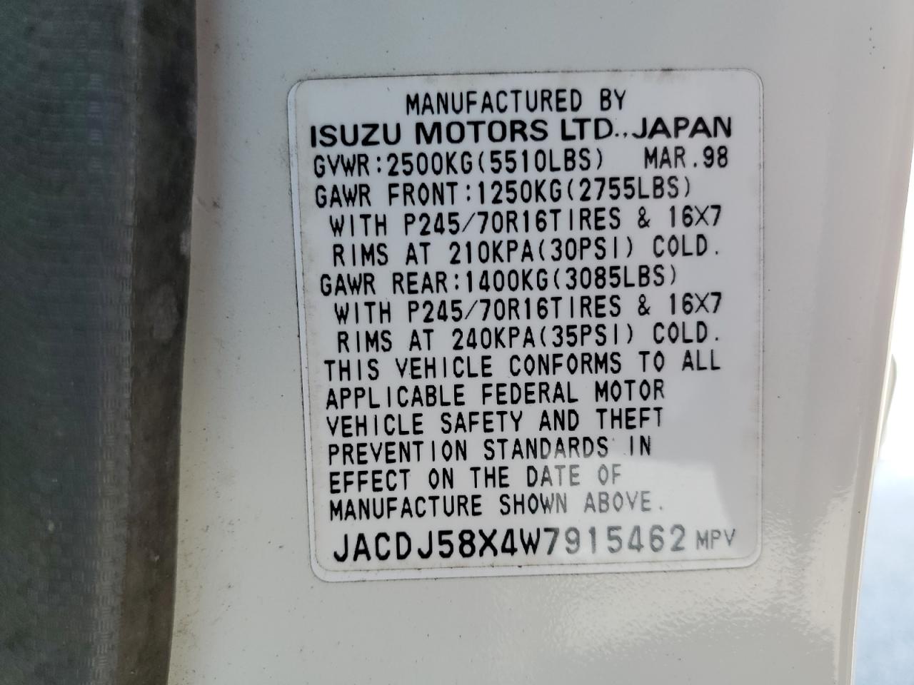 1998 Isuzu Trooper - Image 13