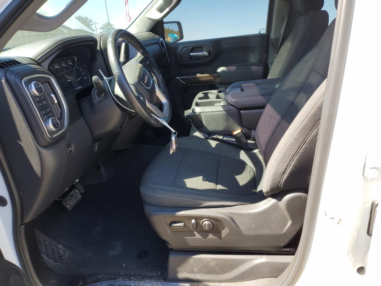 2021 GMC Sierra - Image 7