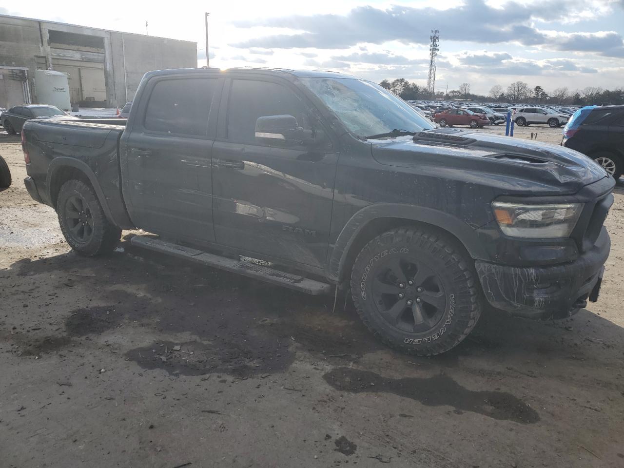 2020 RAM 1500 - Image 4