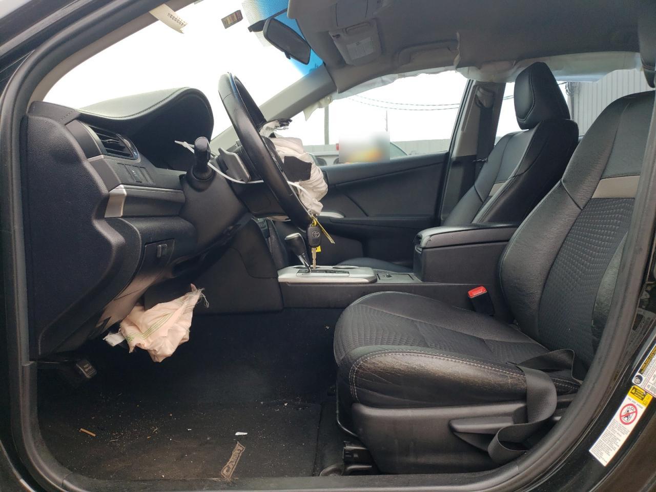 2014 Toyota Camry - Image 7