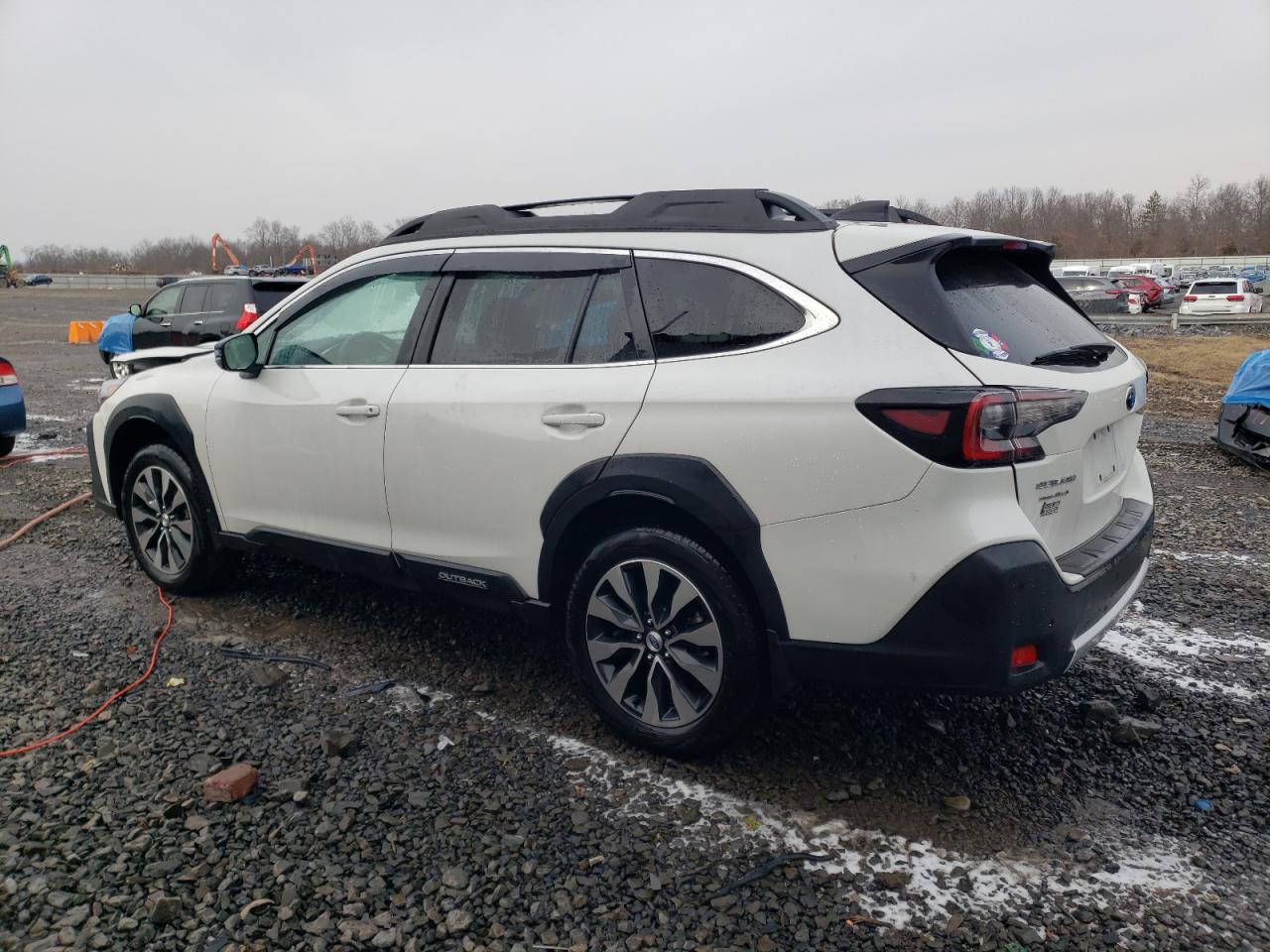 2024 Subaru Outback - Image 2