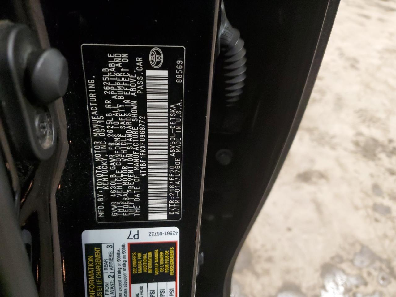 2015 Toyota Camry - Image 12