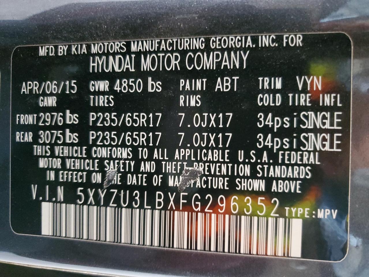 2015 Hyundai Santa Fe - Image 14