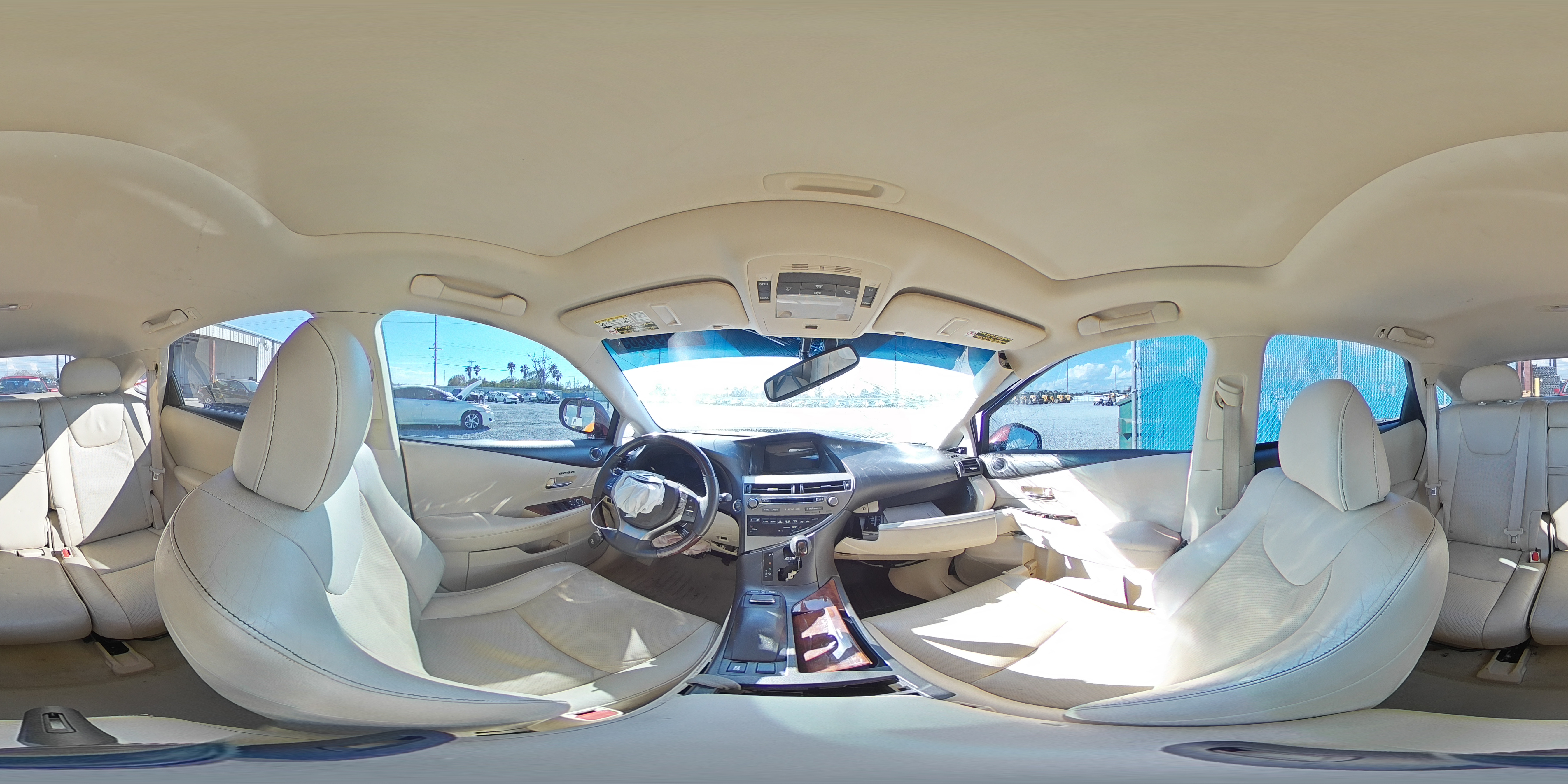 2015 Lexus RX - Image 16