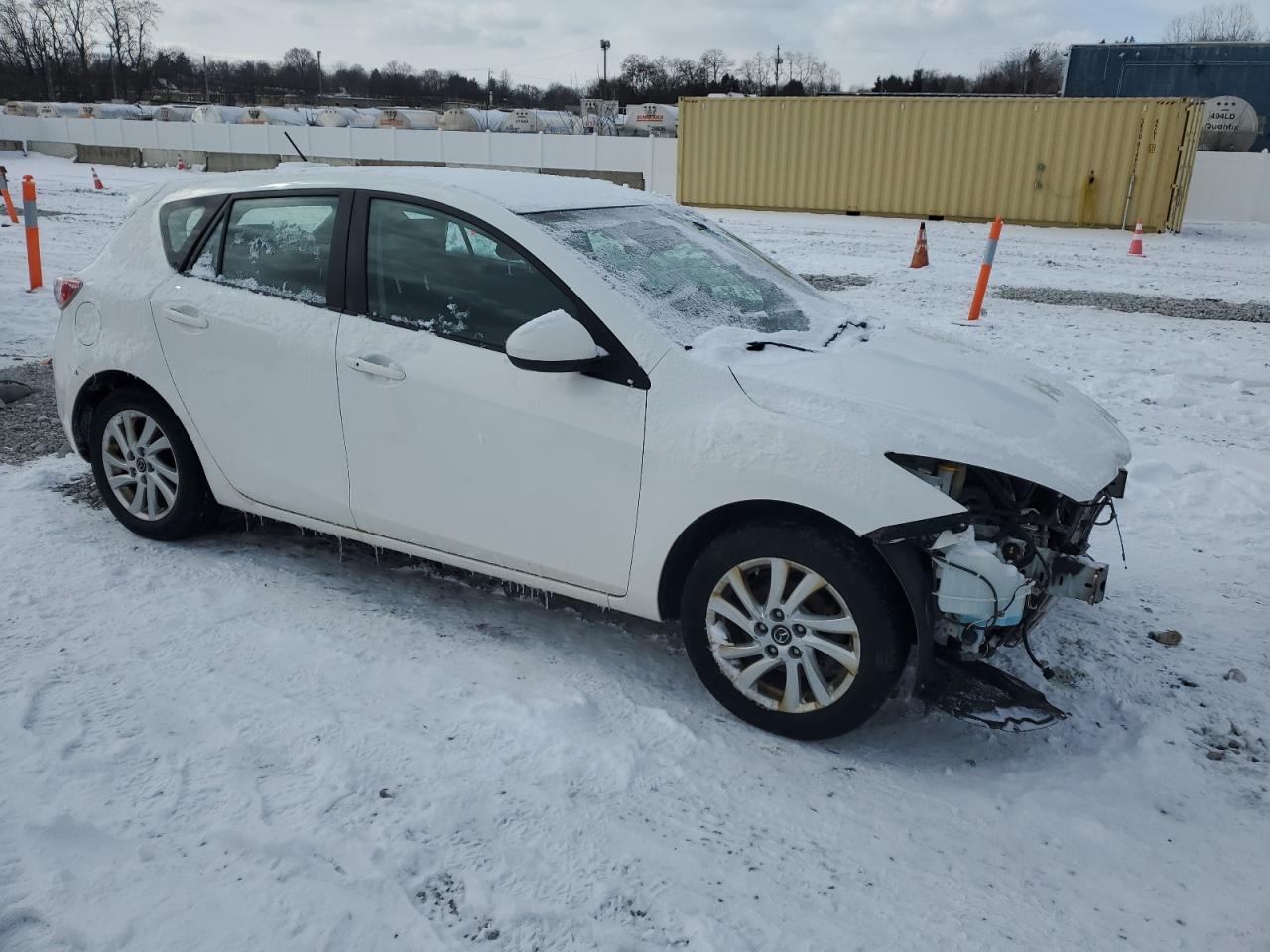 2013 Mazda 3 - Image 4
