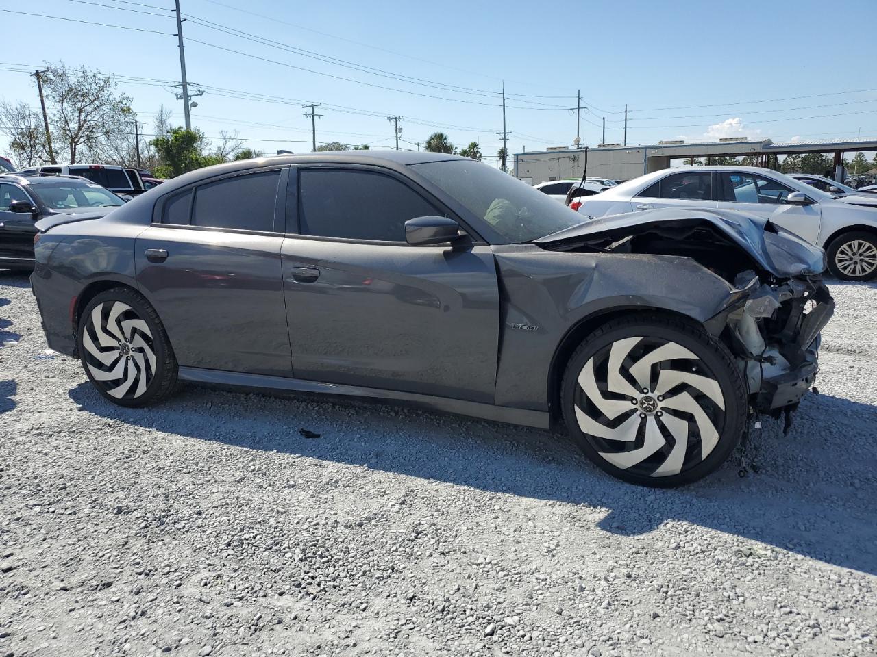 2019 Dodge Charger - Image 4