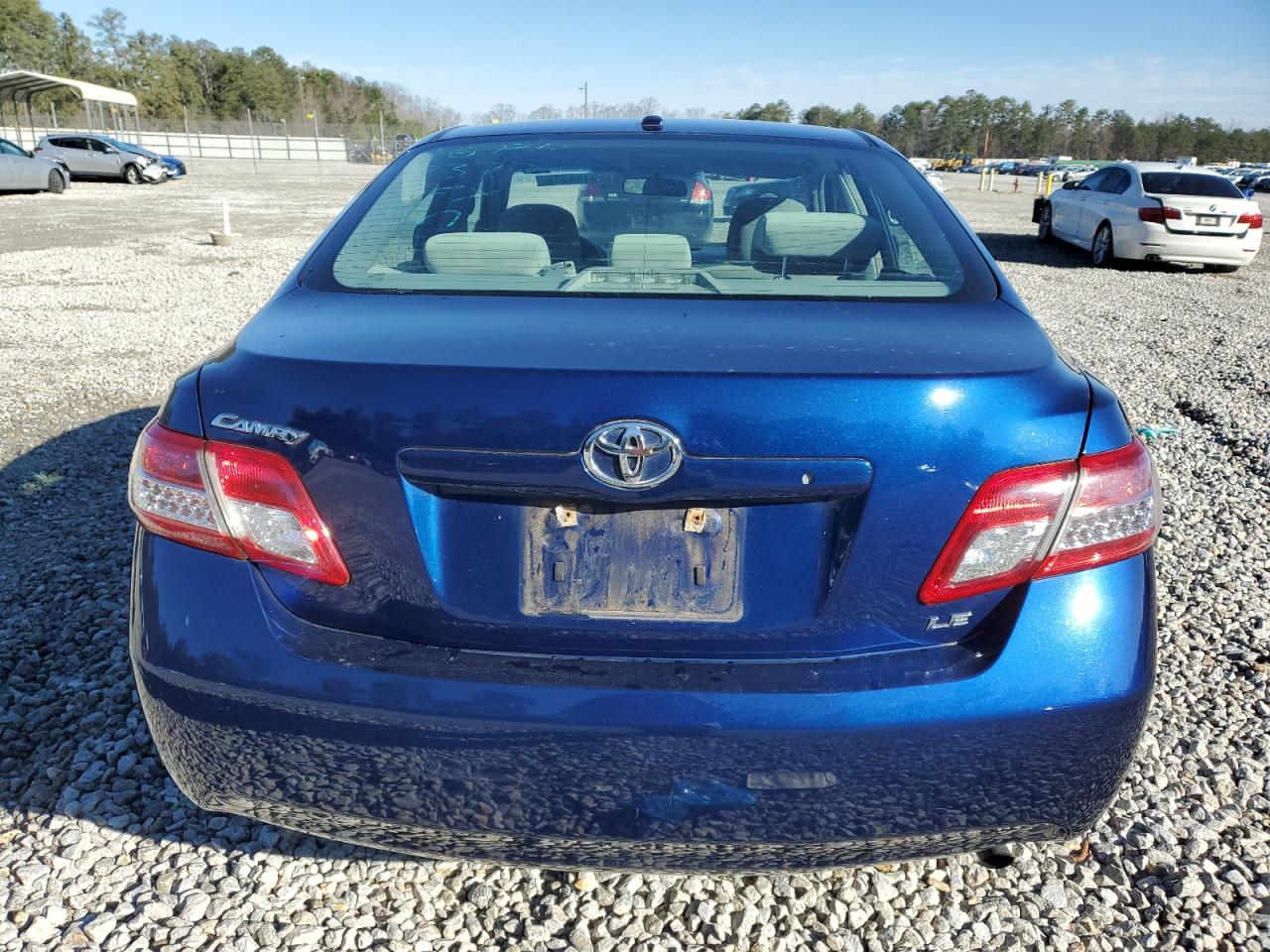 2010 Toyota Camry - Image 6