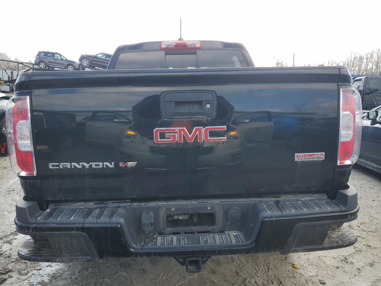 2018 GMC Canyon - Image 6