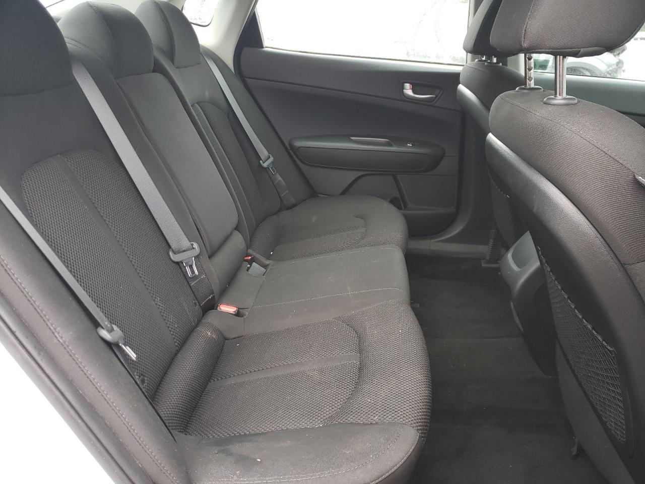 2019 Kia Optima - Image 10