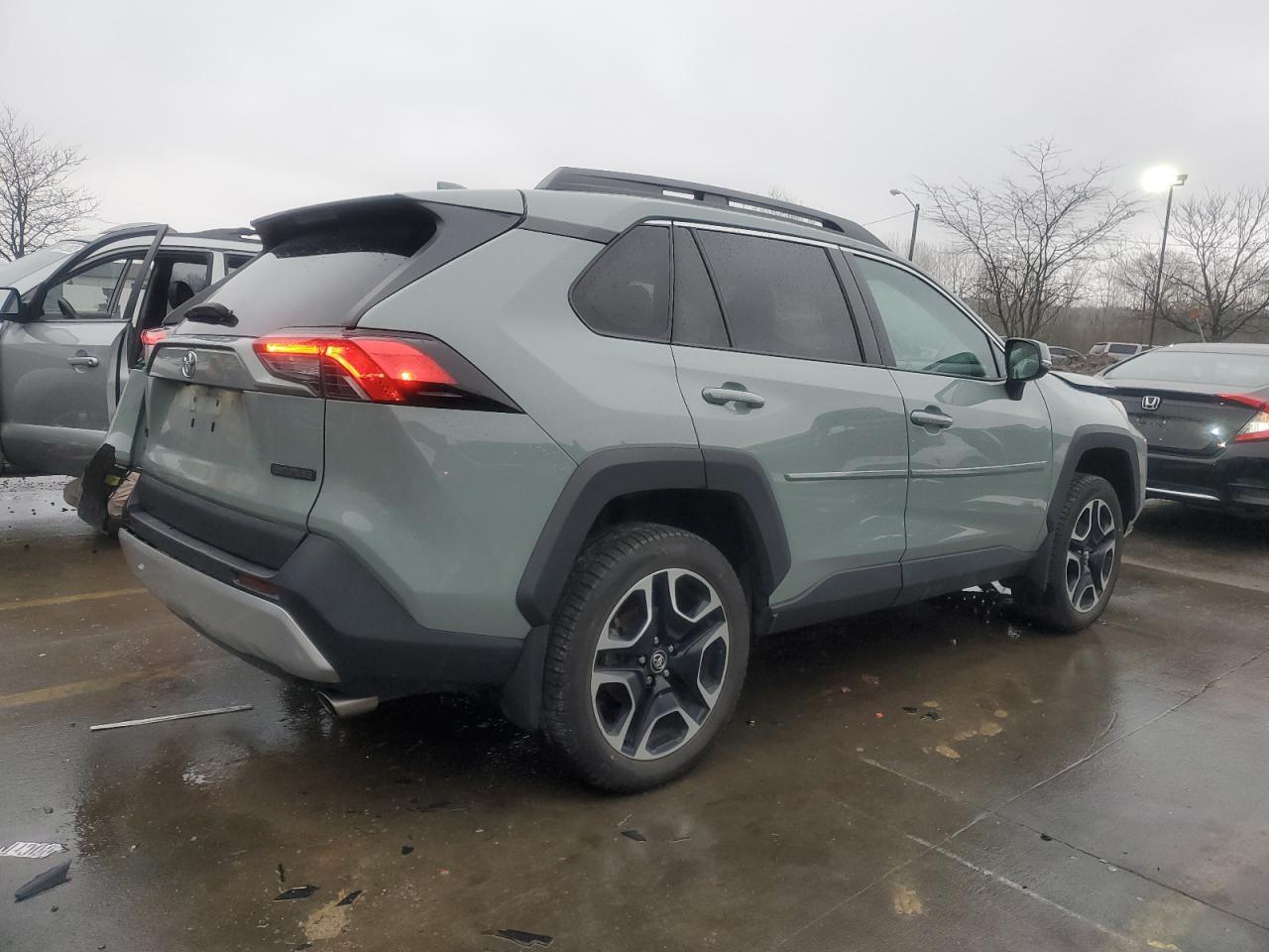 2020 Toyota RAV 4 - Image 3