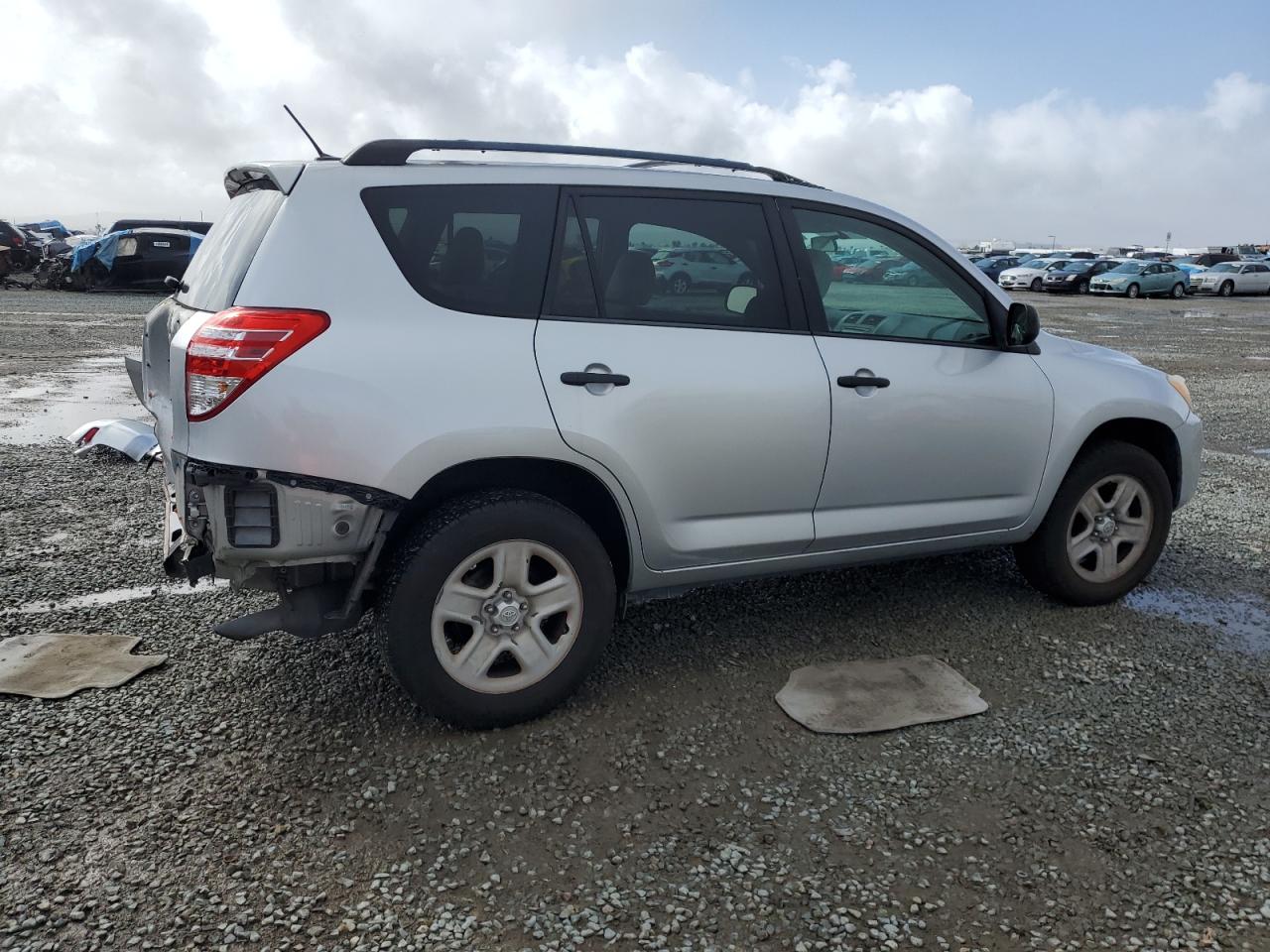 2012 Toyota RAV 4 - Image 3