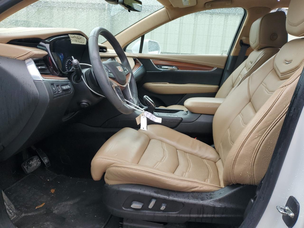 2017 Cadillac XT5 - Image 7