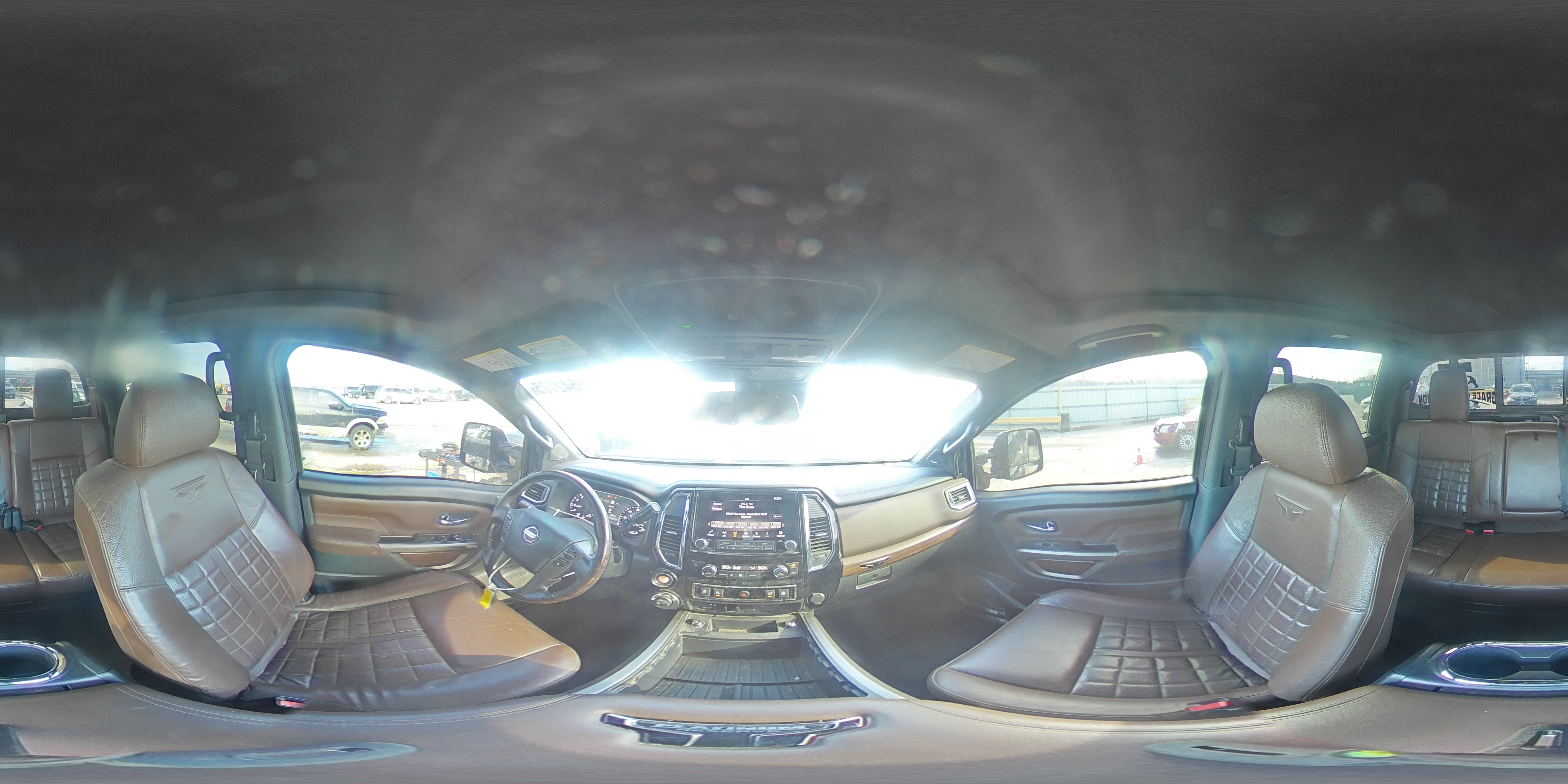 2021 Nissan Titan - Image 14