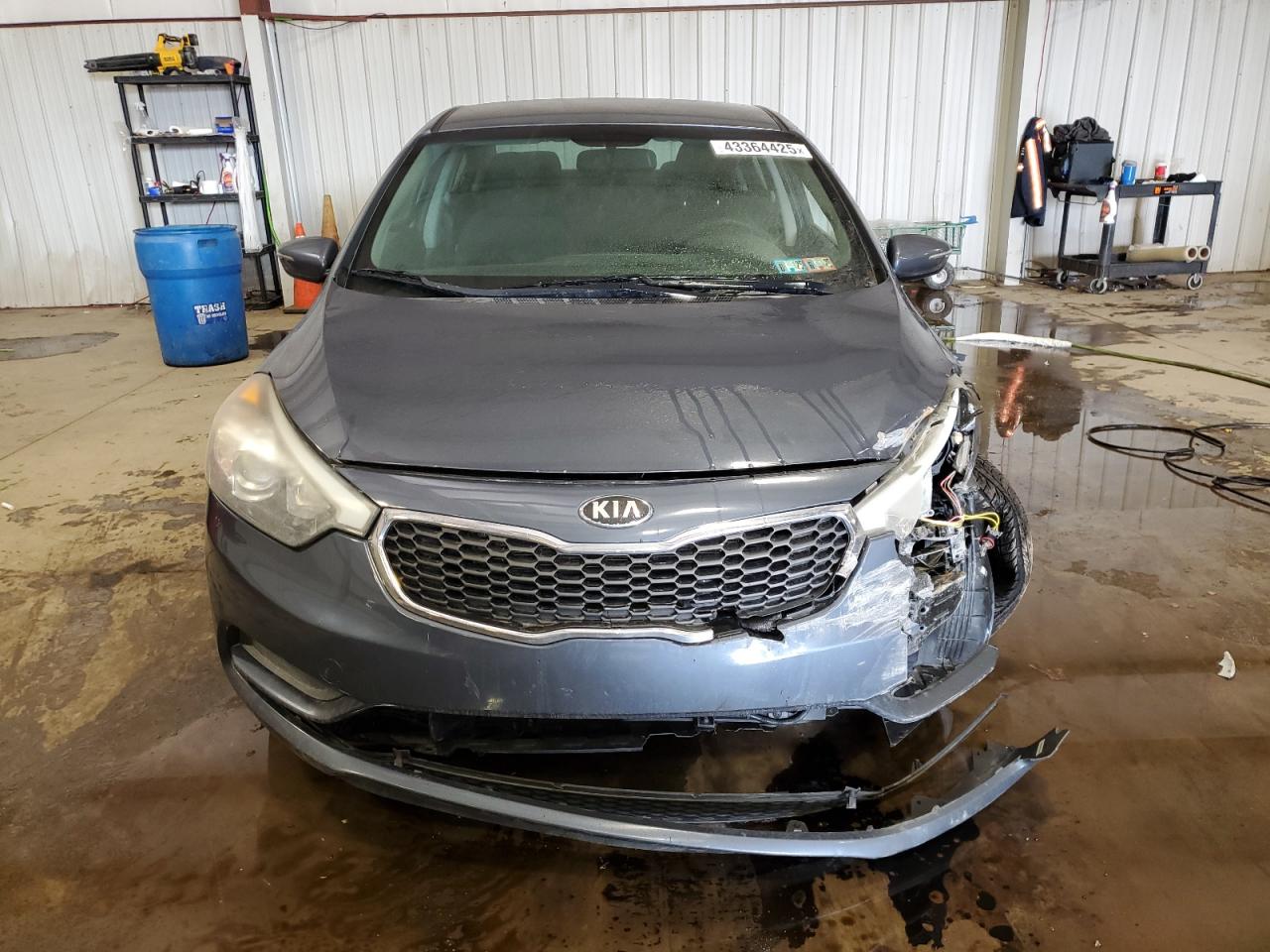2014 Kia Forte - Image 5
