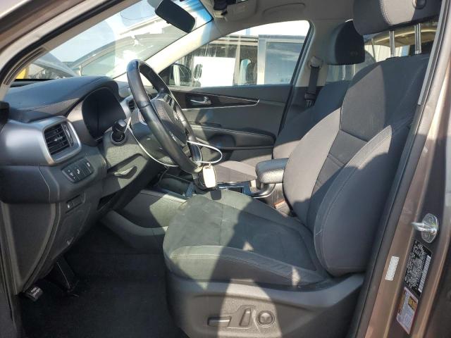  KIA SORENTO 2019 Коричневий