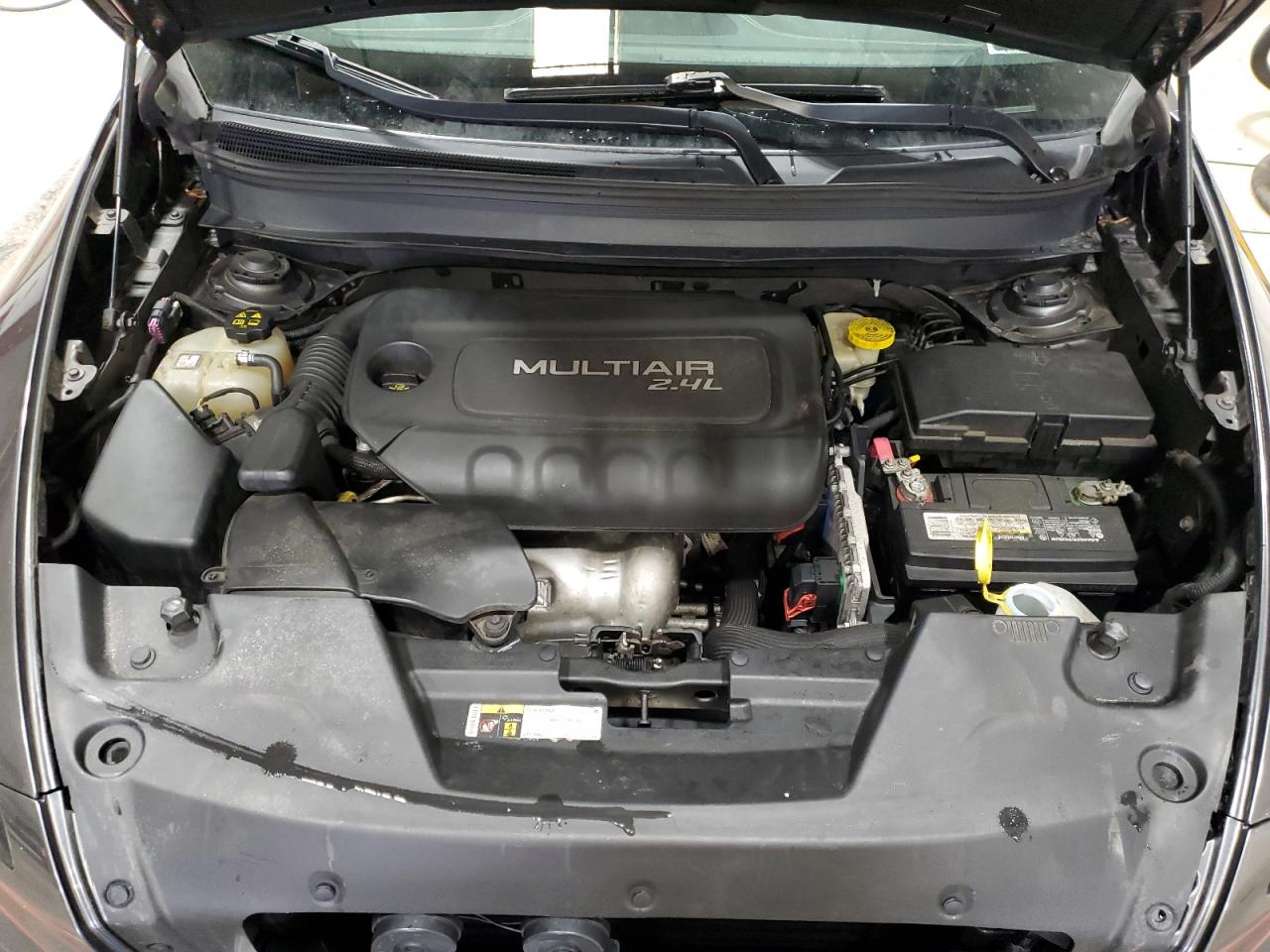 2014 Jeep Grand Cherokee - Image 12