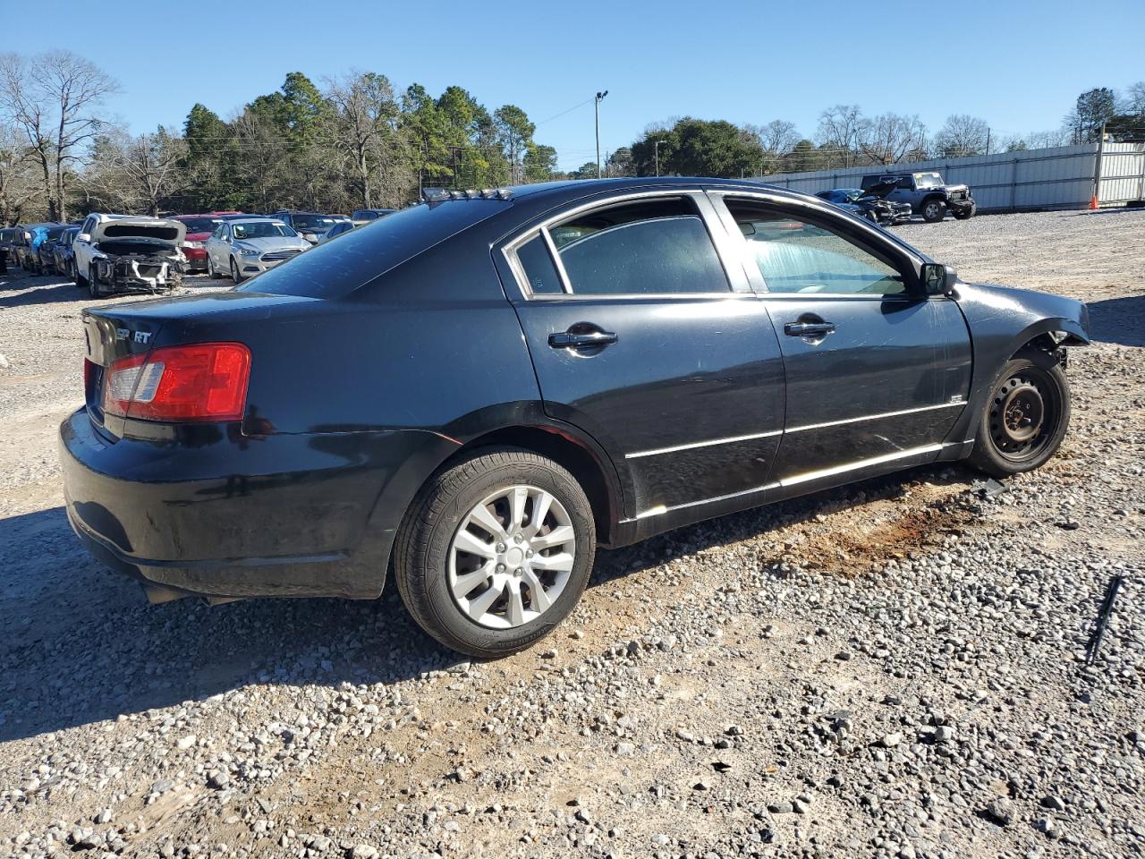 2009 Mitsubishi Galant - Image 3