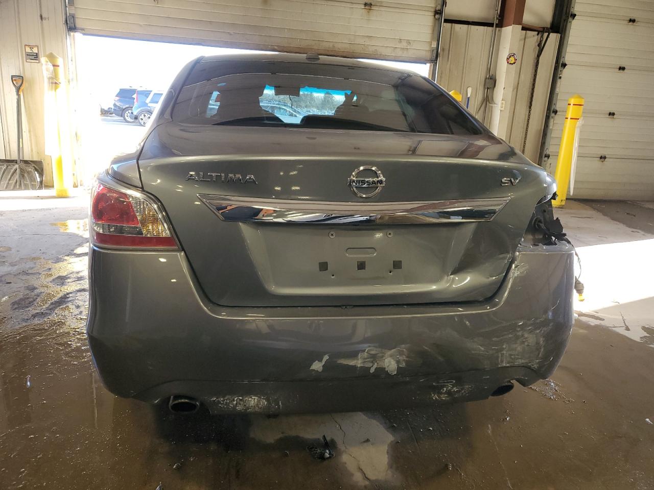 2015 Nissan Altima - Image 6