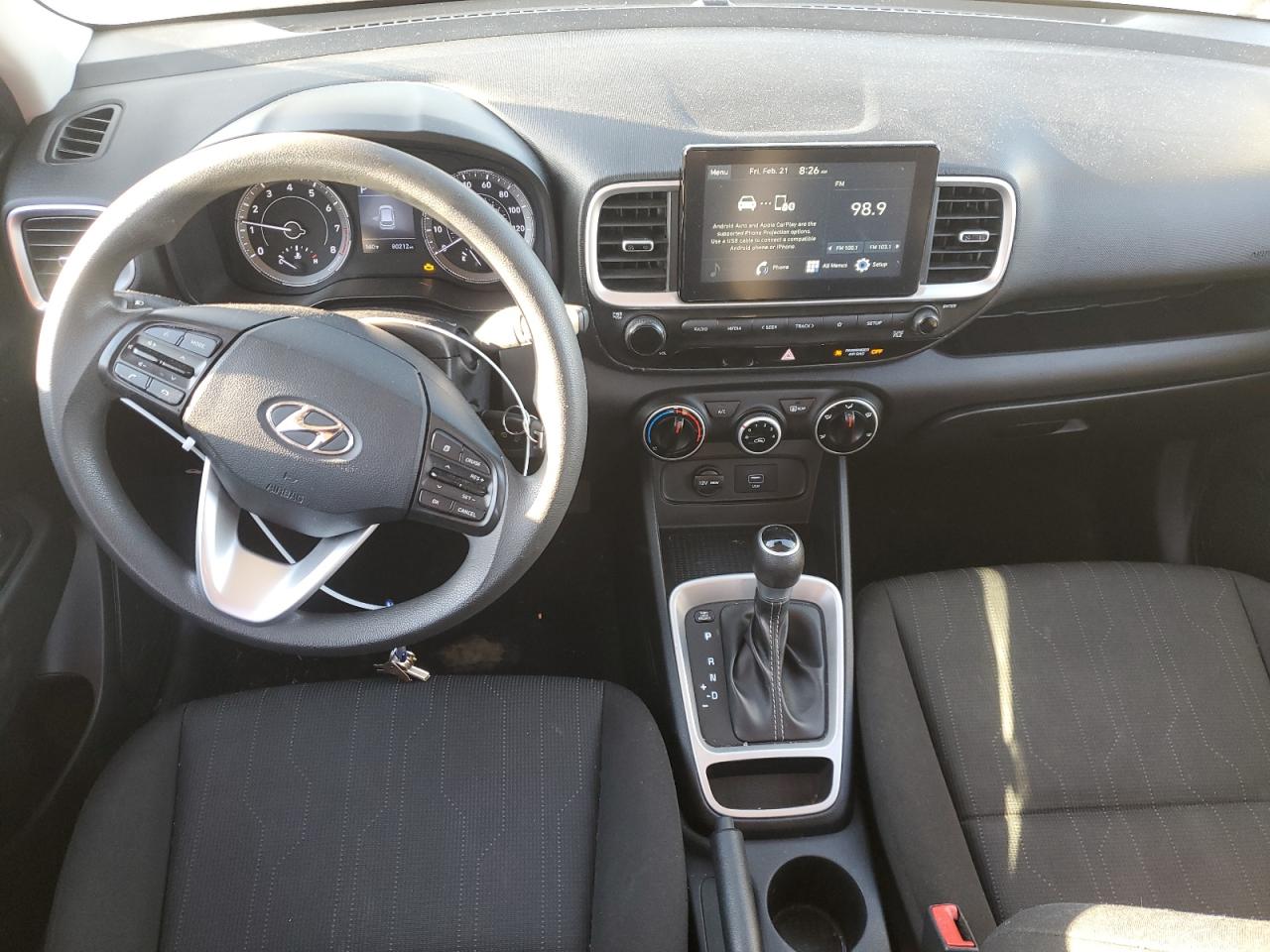 2021 Hyundai Venue - Image 8