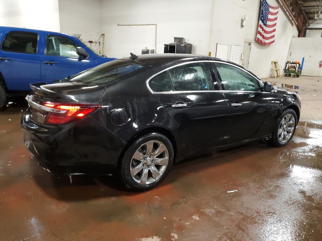 2014 Buick Regal - Image 3