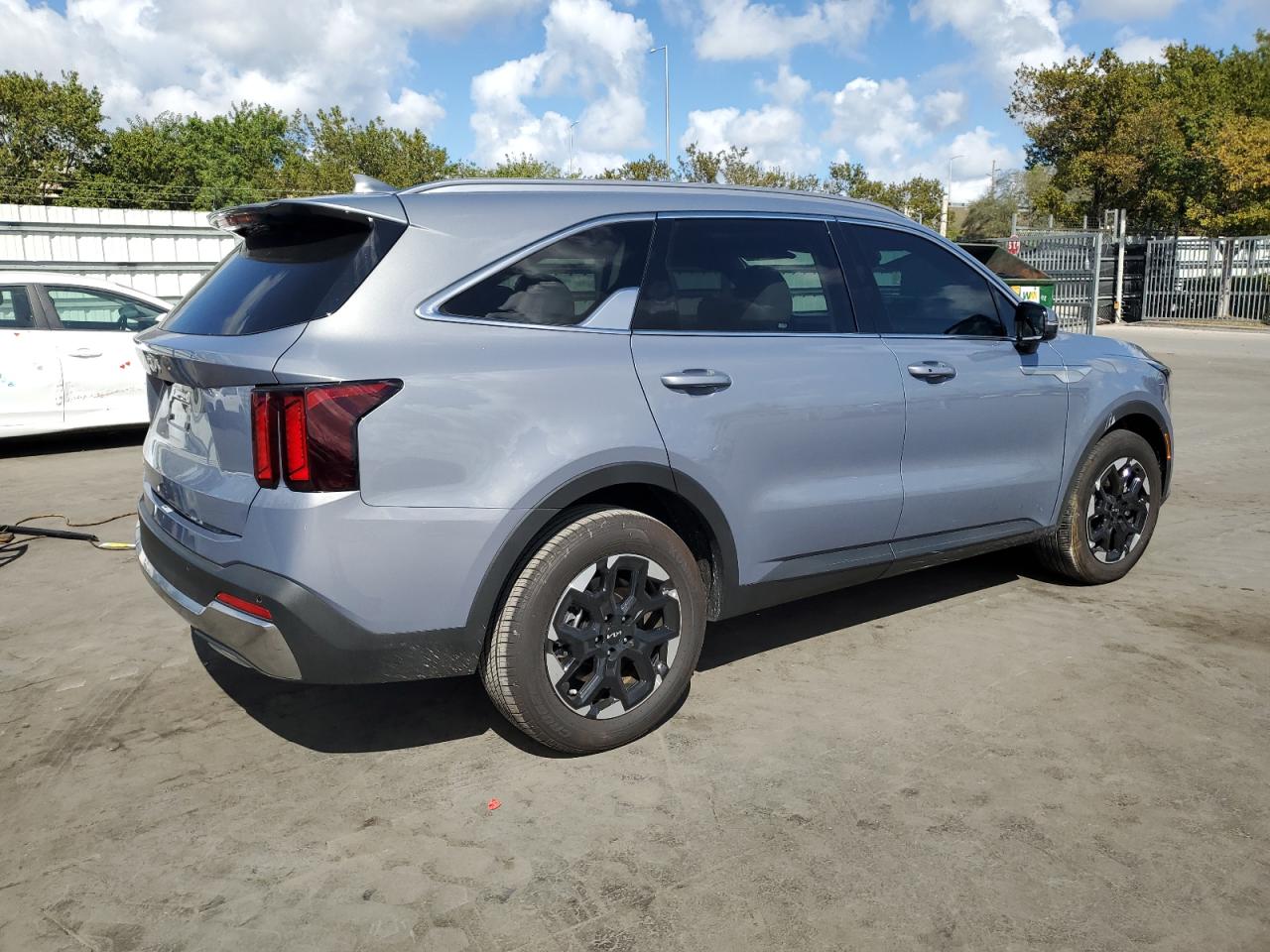 2024 Kia Sorento - Image 3