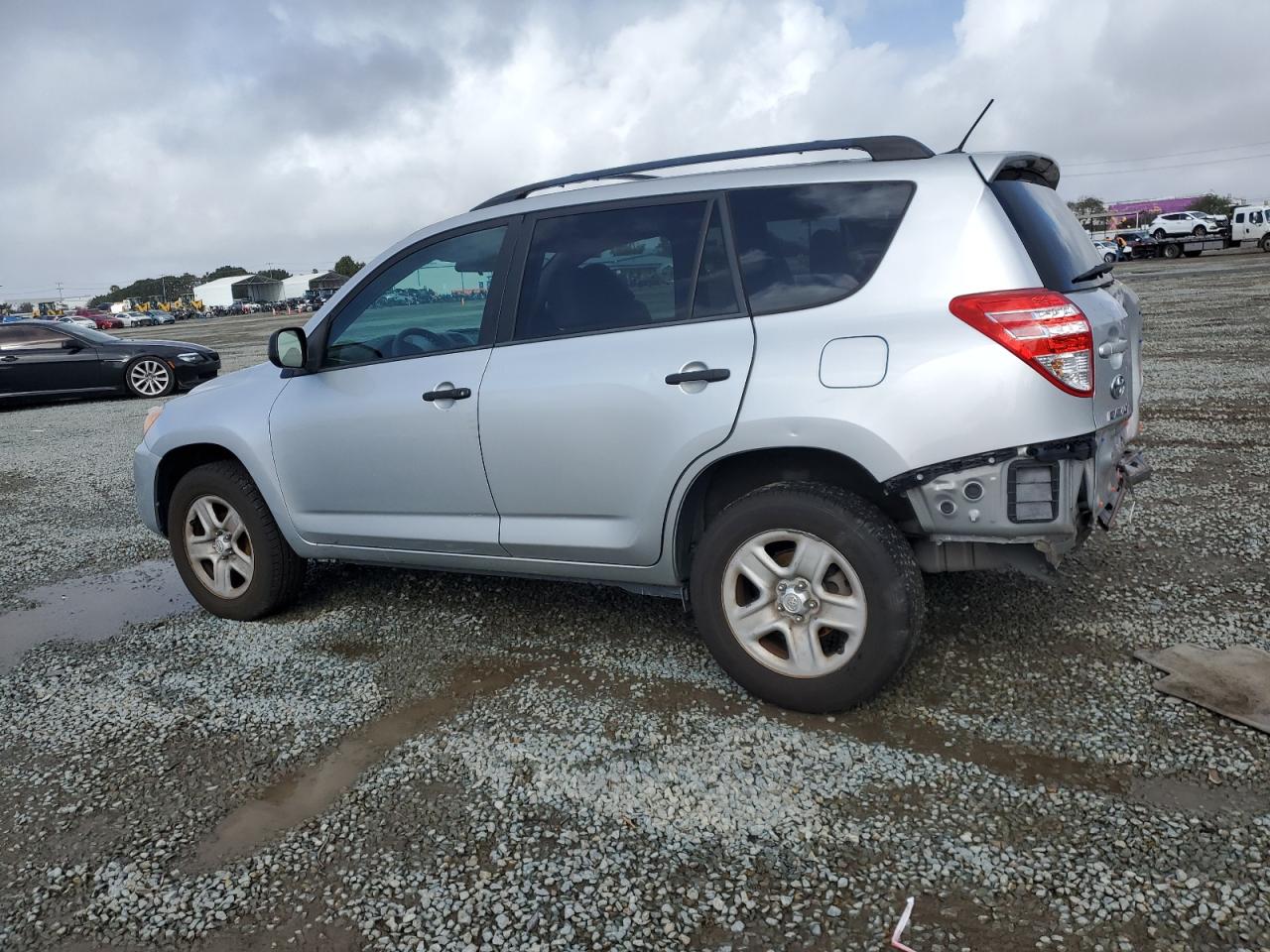 2012 Toyota RAV 4 - Image 2