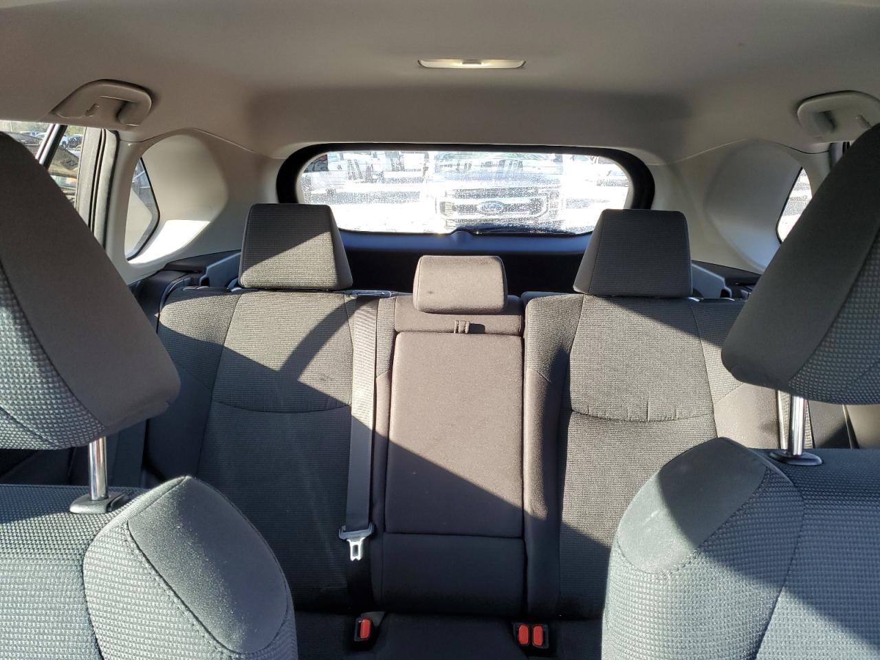 2023 Toyota RAV 4 - Image 10