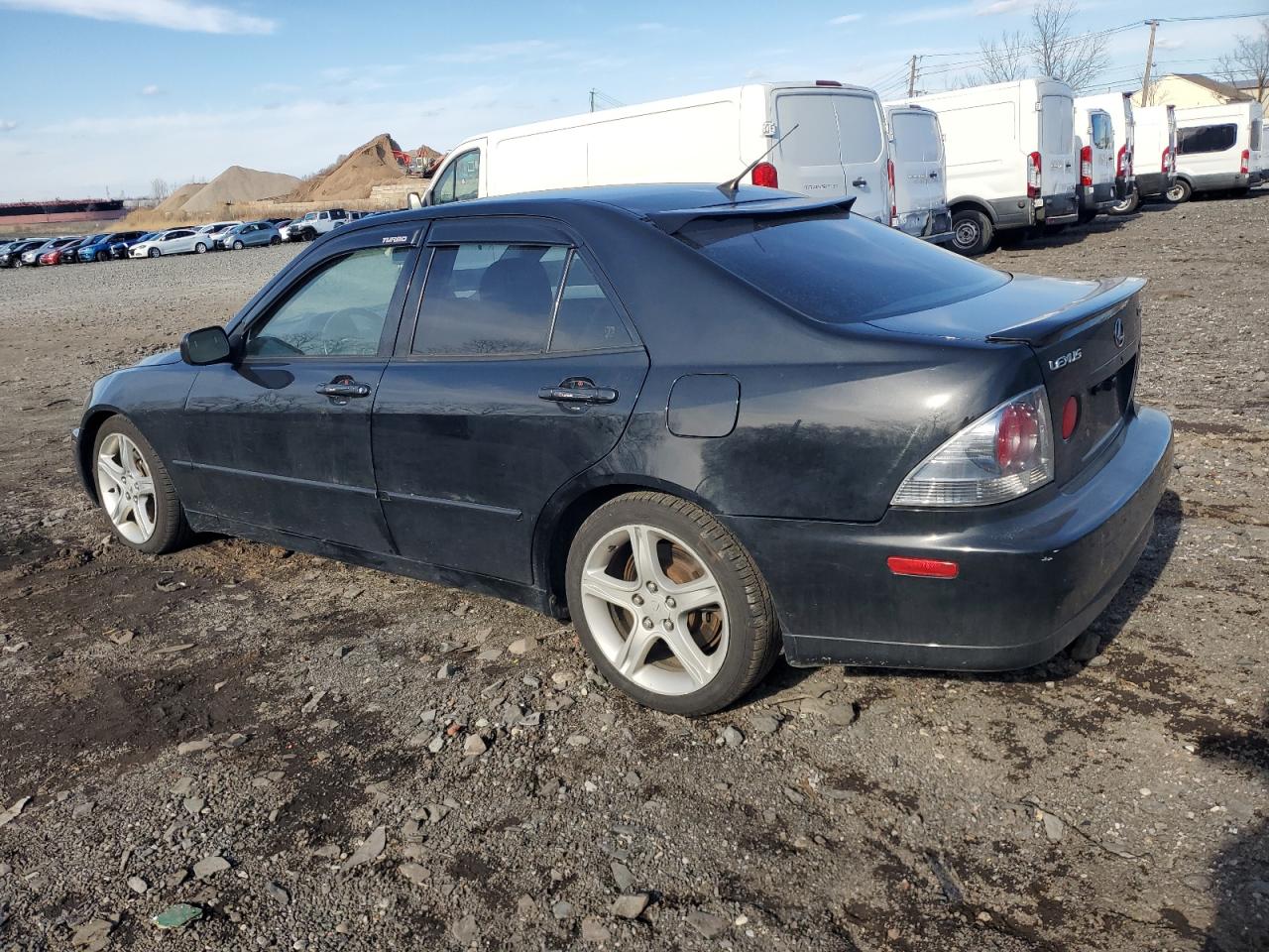 2005 Lexus IS - Image 2