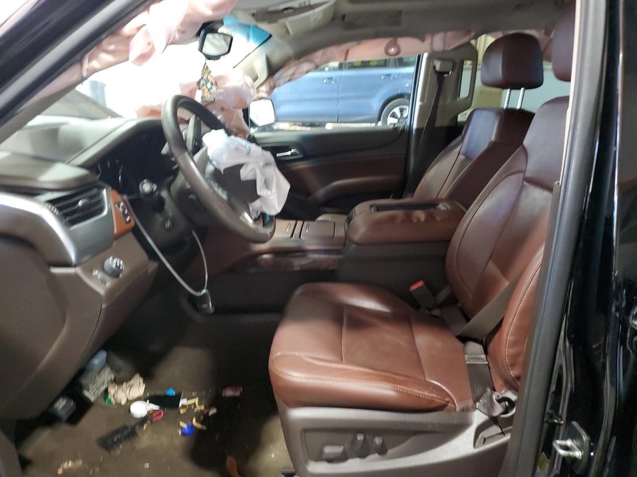 2015 Chevrolet Suburban - Image 7
