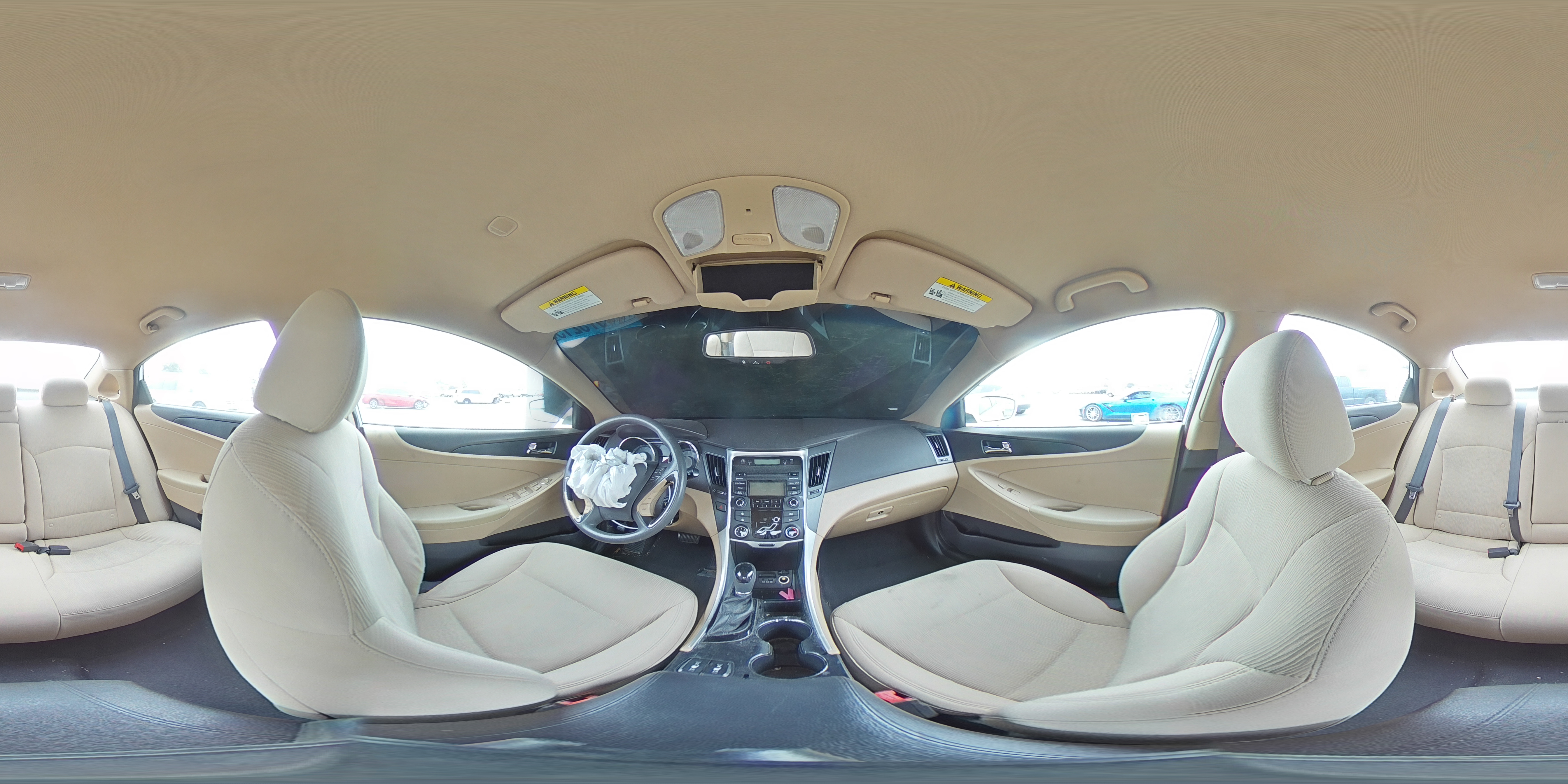 2013 Hyundai Sonata - Image 13