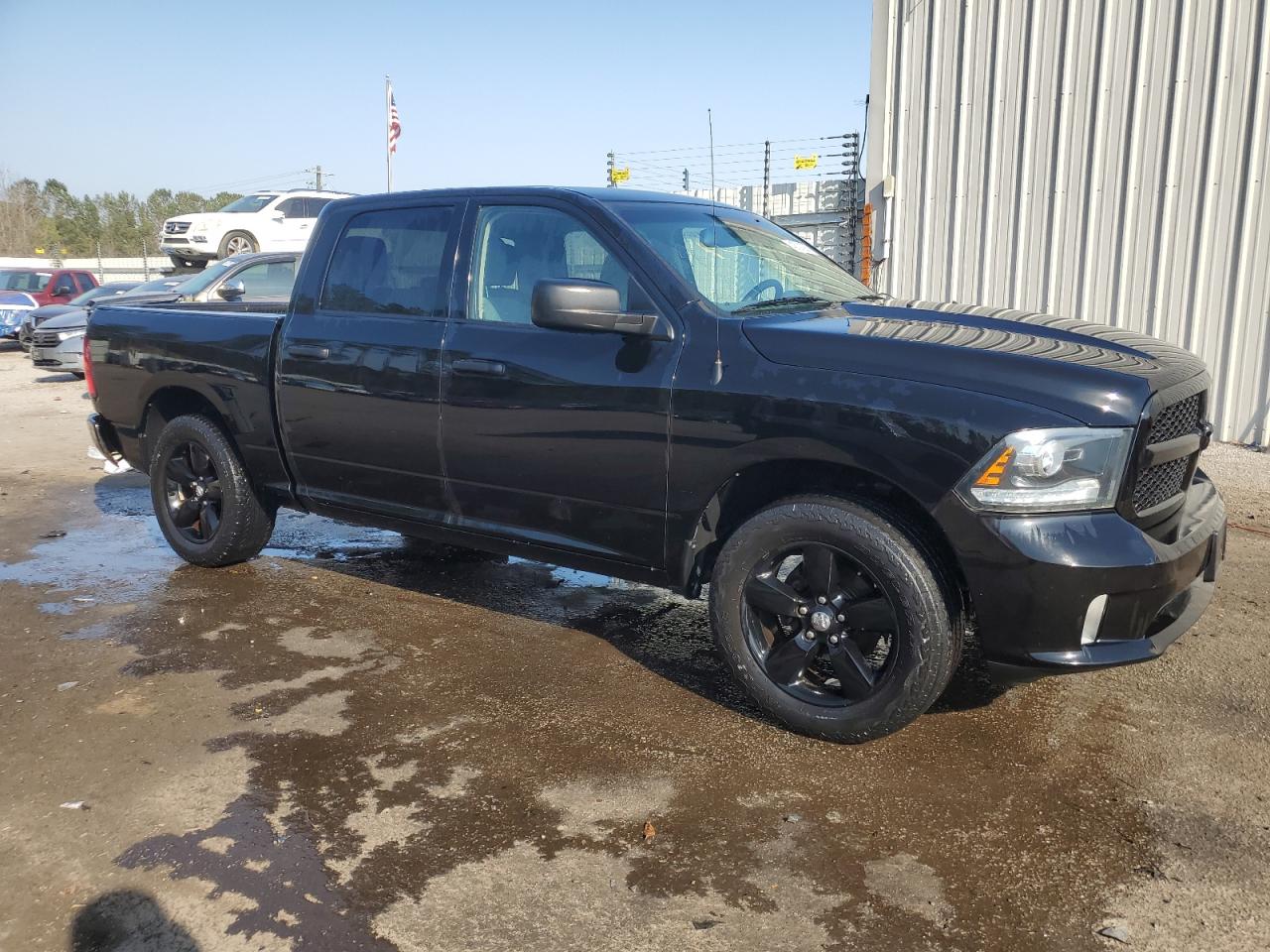 2014 RAM 1500 - Image 4