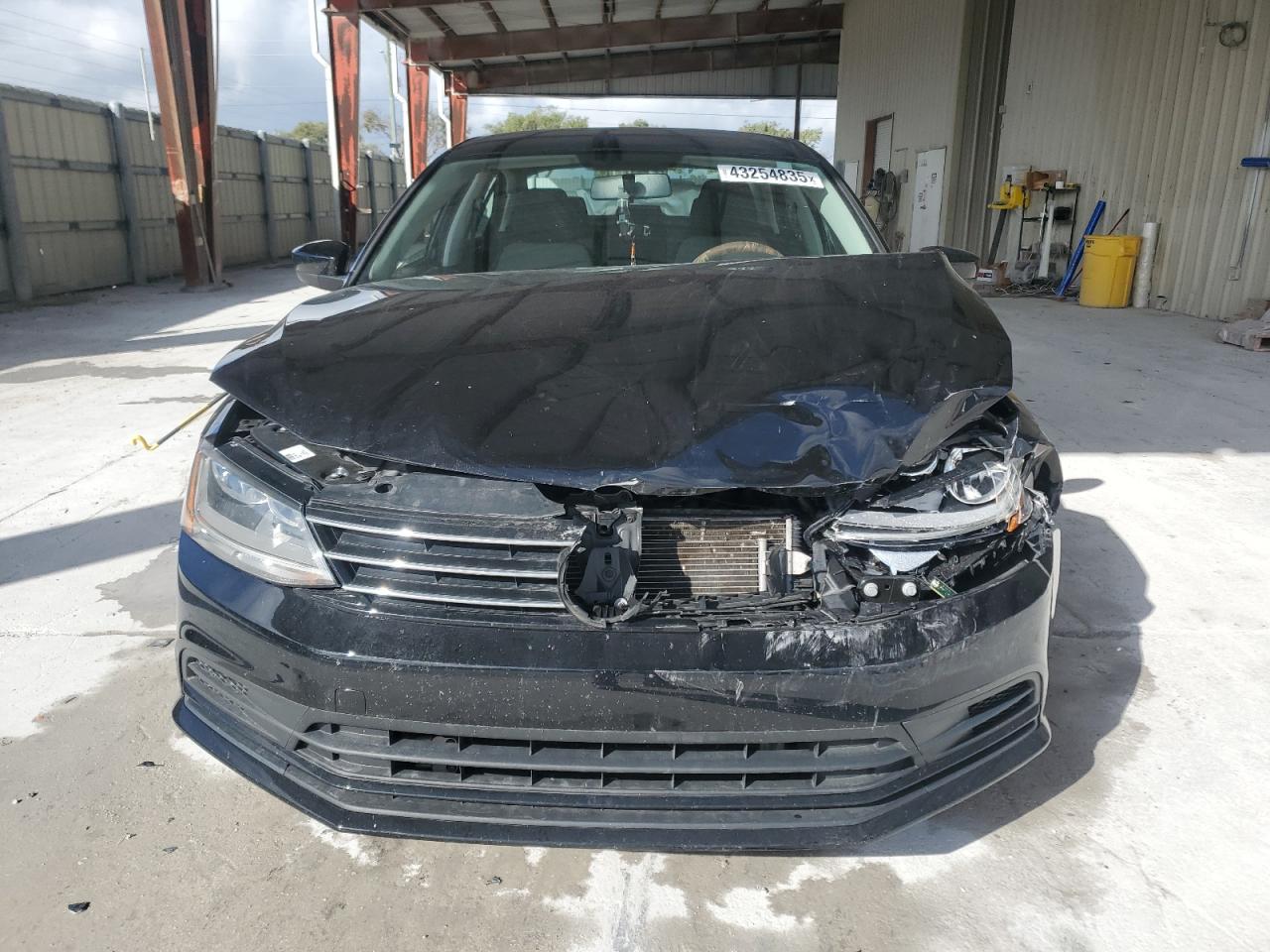 2017 Volkswagen Jetta - Image 5
