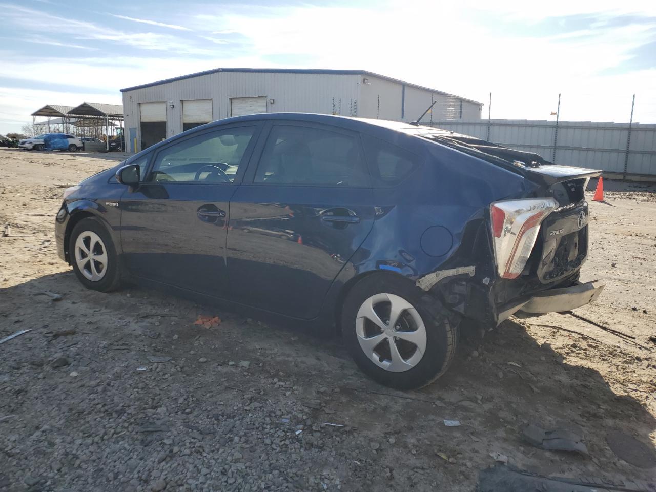 2015 Toyota Prius - Image 2
