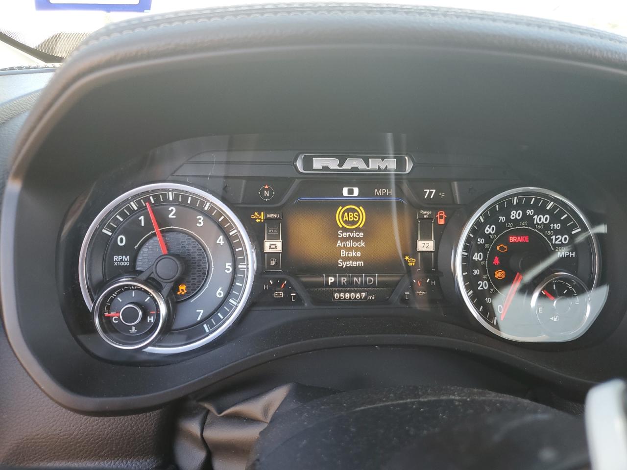 2022 RAM 1500 - Image 9