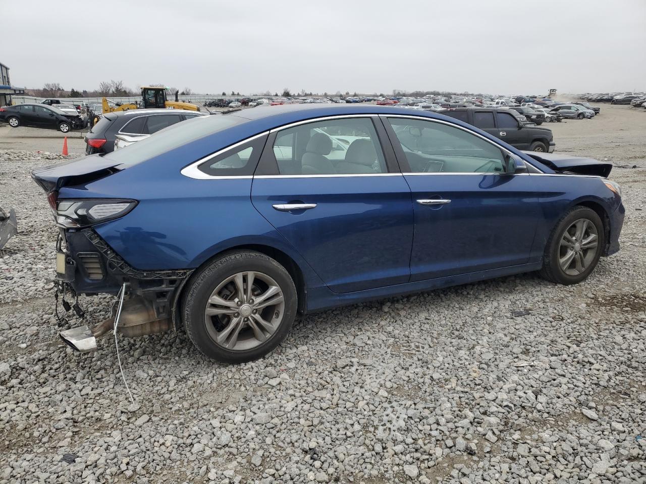 2018 Hyundai Sonata - Image 3