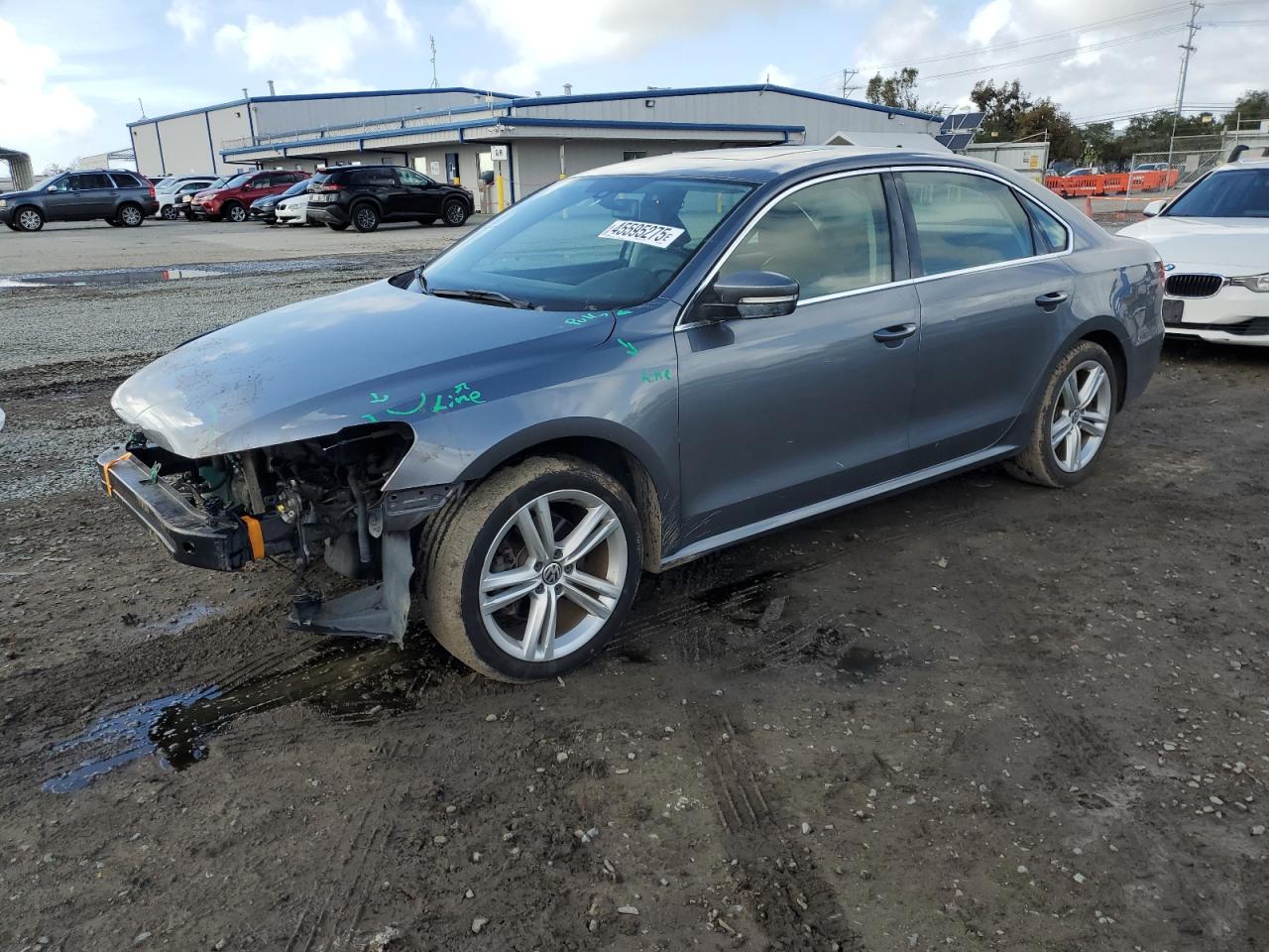 2014 Volkswagen Passat - Image 1