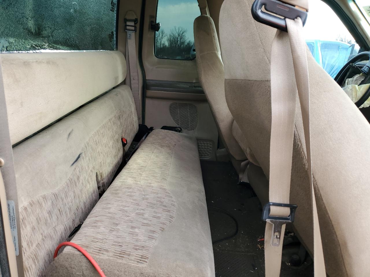 1999 Ford F250 - Image 11