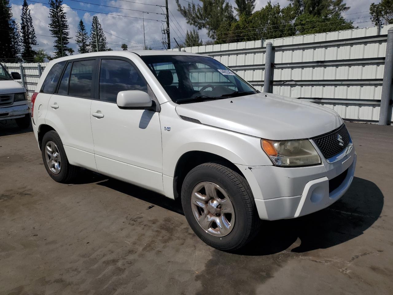 2007 Suzuki Grand Vitara - Image 4