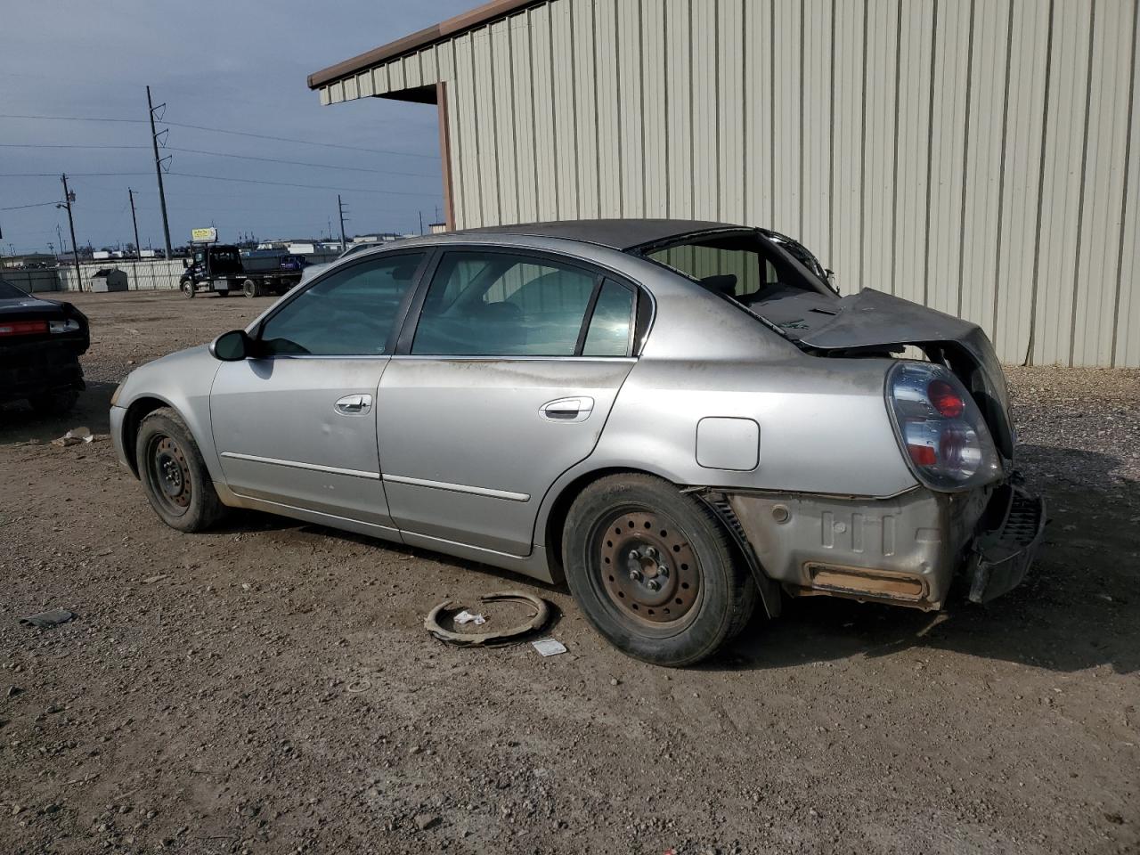 2005 Nissan Altima - Image 2