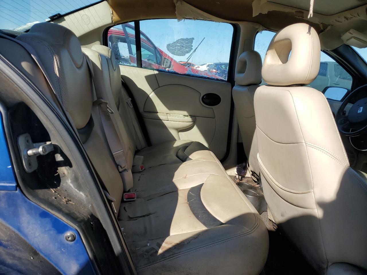 2004 Saturn ION - Image 10