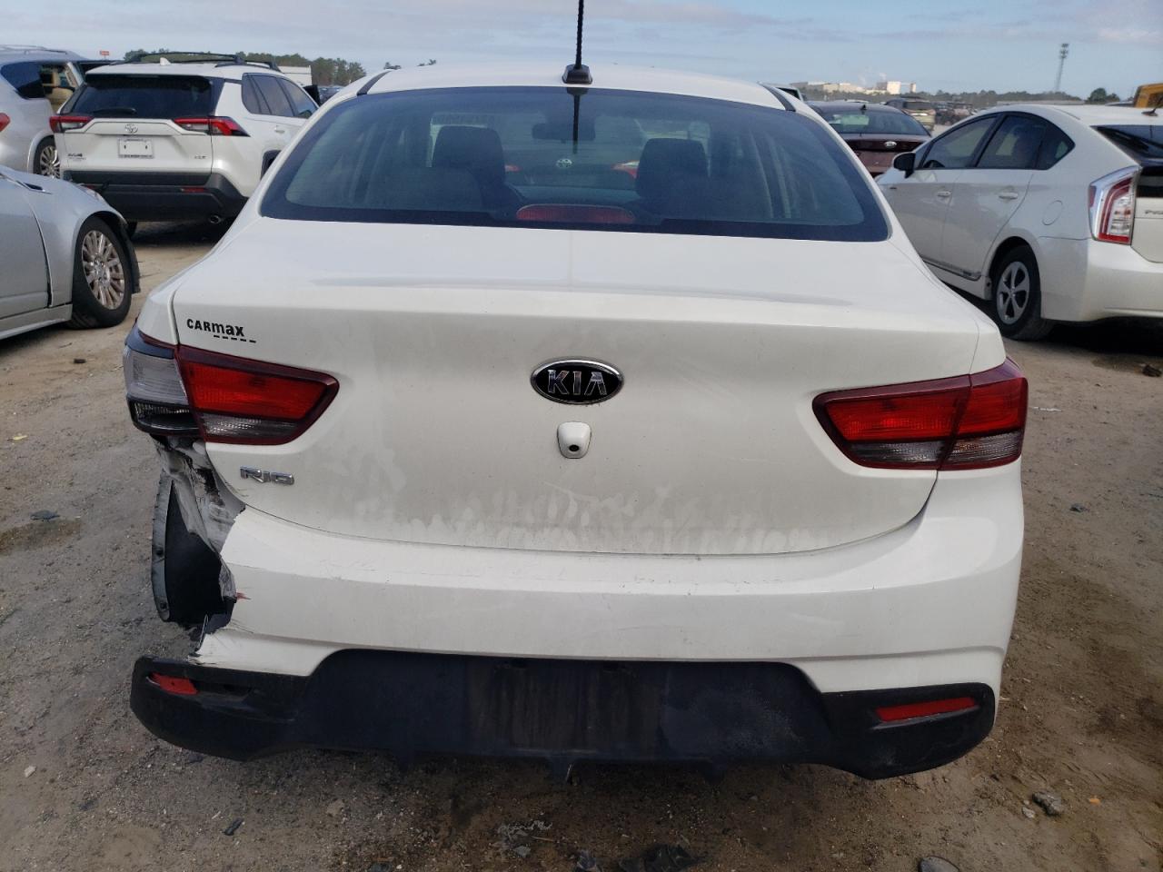 2019 Kia Rio - Image 6