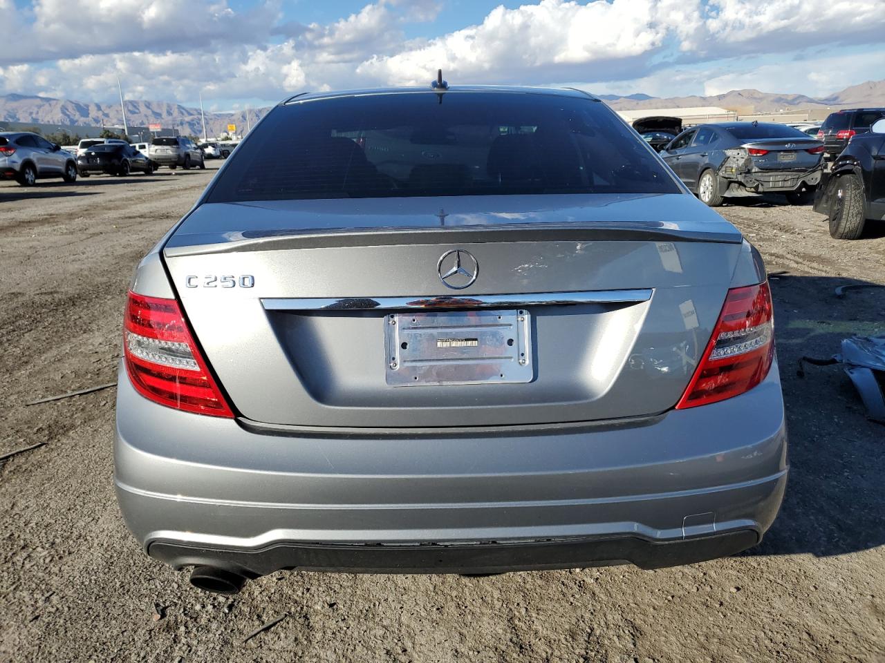 2014 Mercedes-Benz C 250 VIN: WDDGF4HB4EA947415 Lot: 45610545