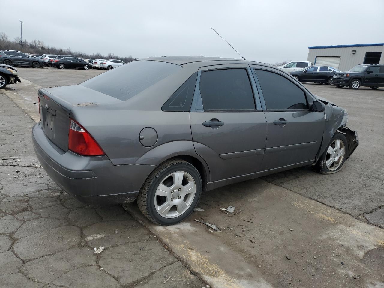 2007 Ford Focus - Image 3