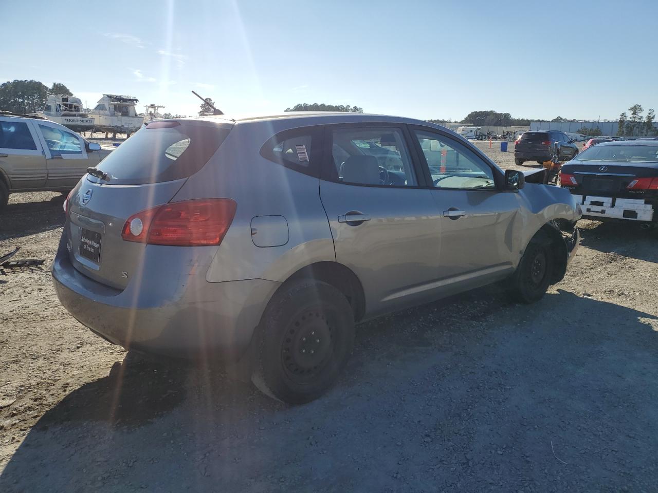 2009 Nissan Rogue - Image 3