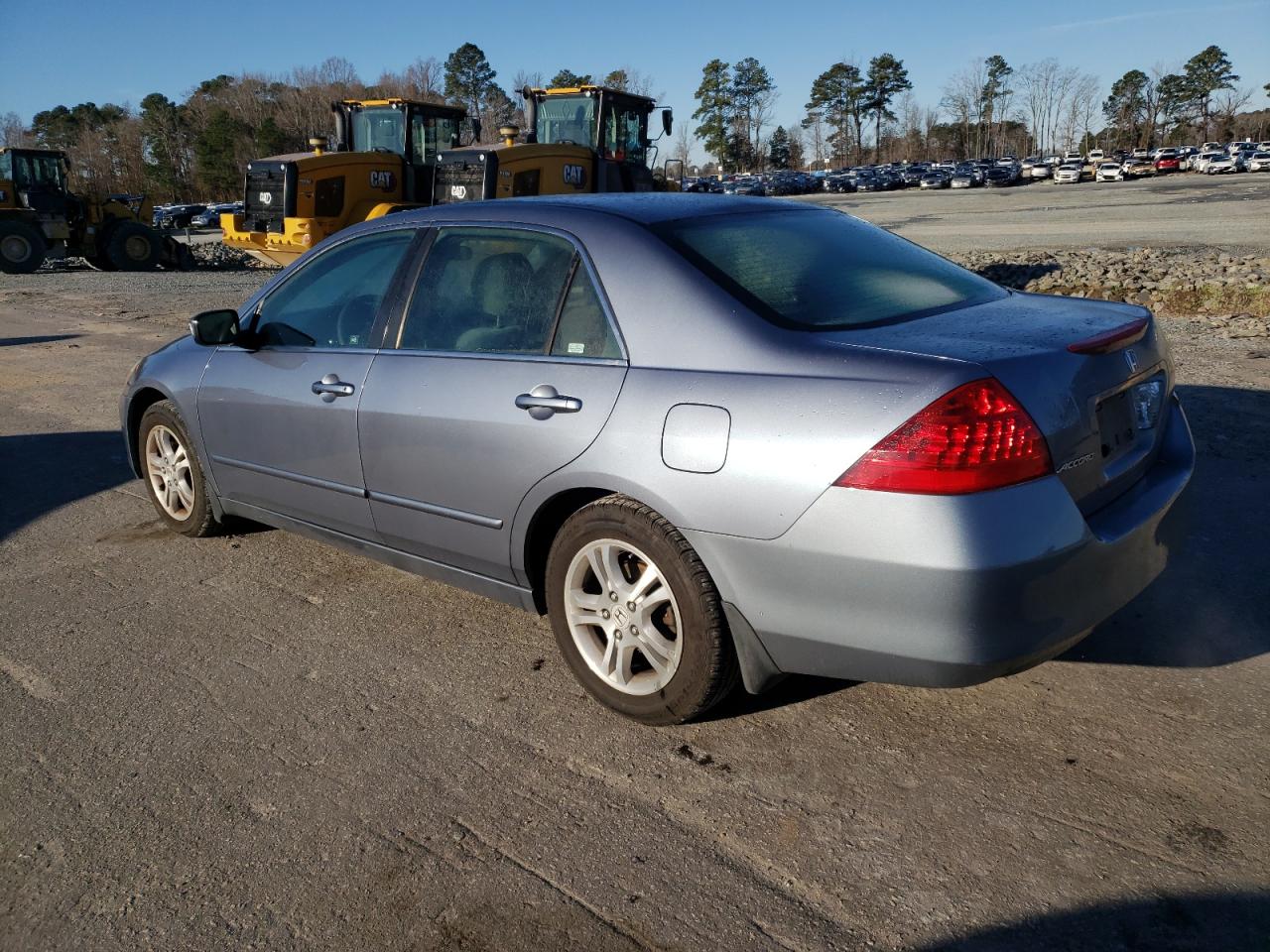 2007 Honda Accord - Image 2