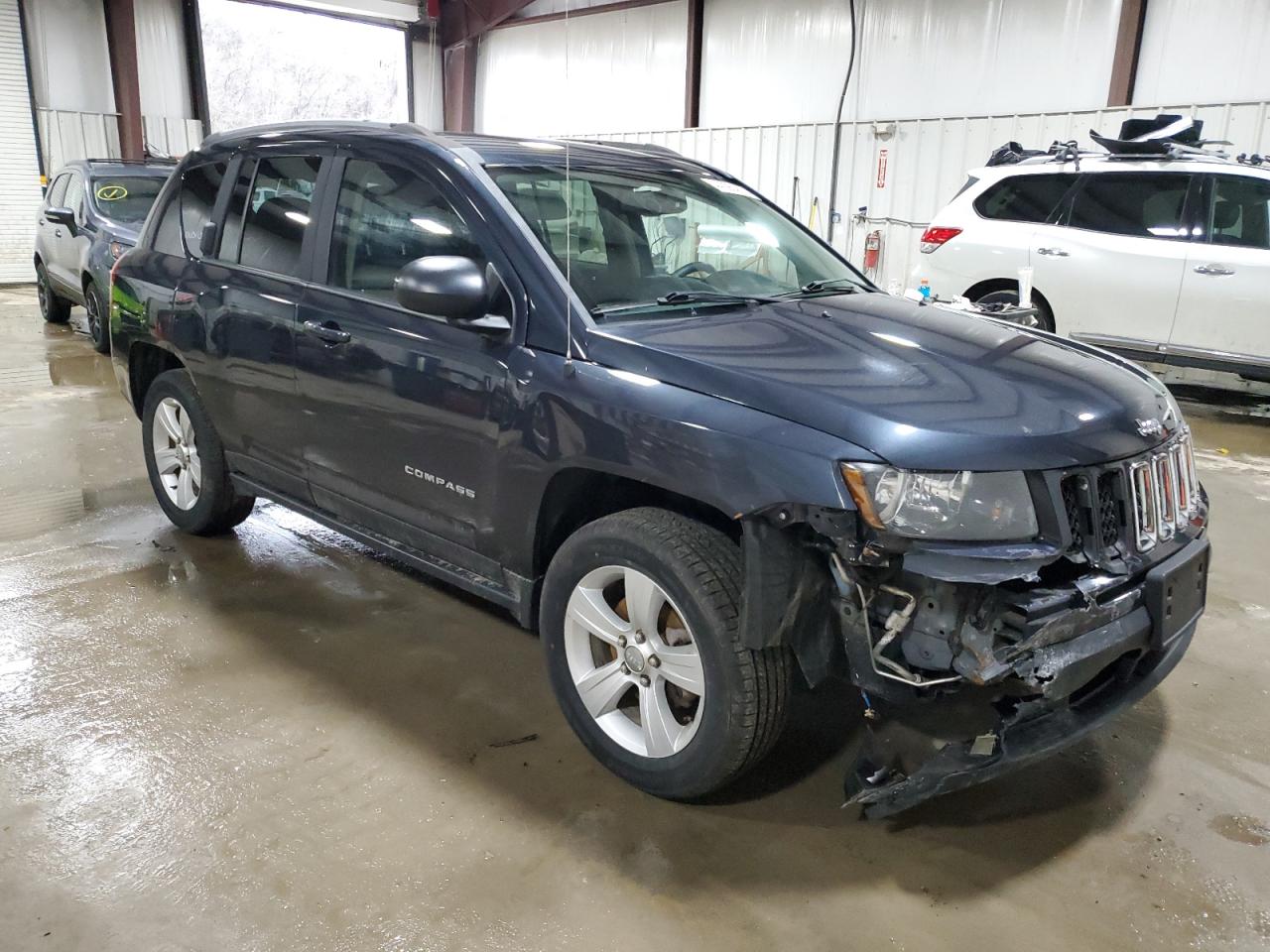 2016 Jeep Compass - Image 4