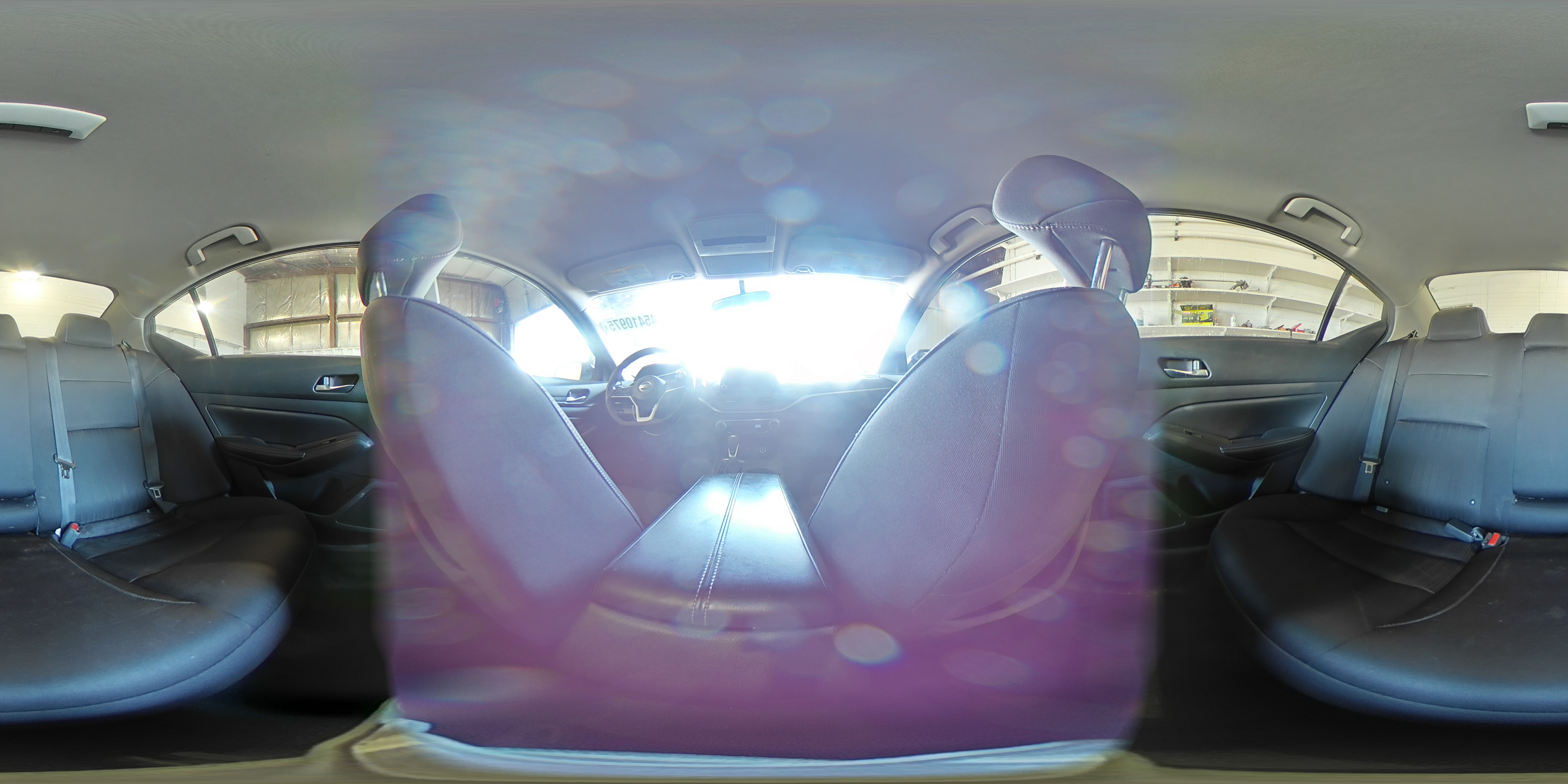 2020 Nissan Altima - Image 14