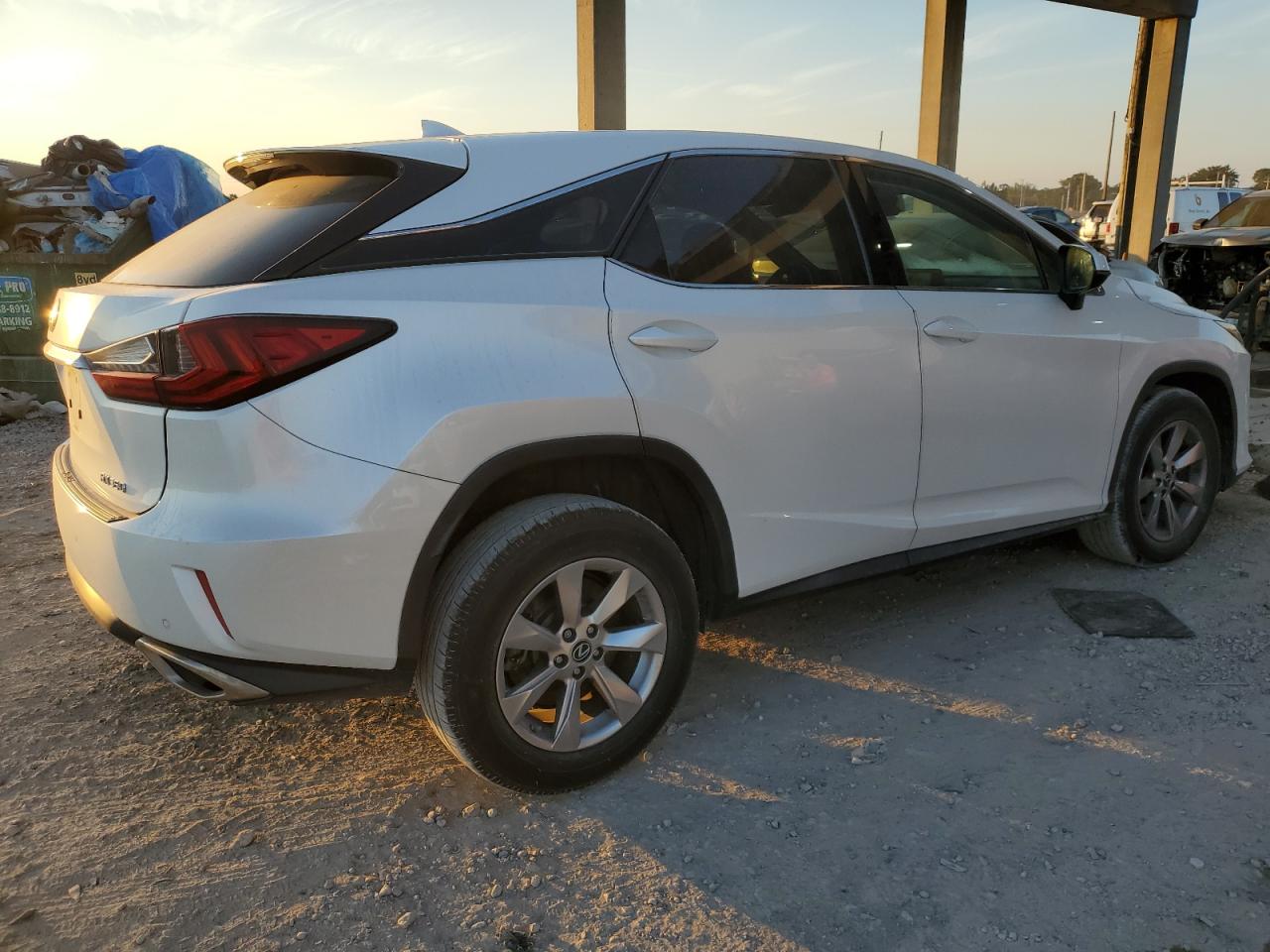 2018 Lexus RX - Image 3