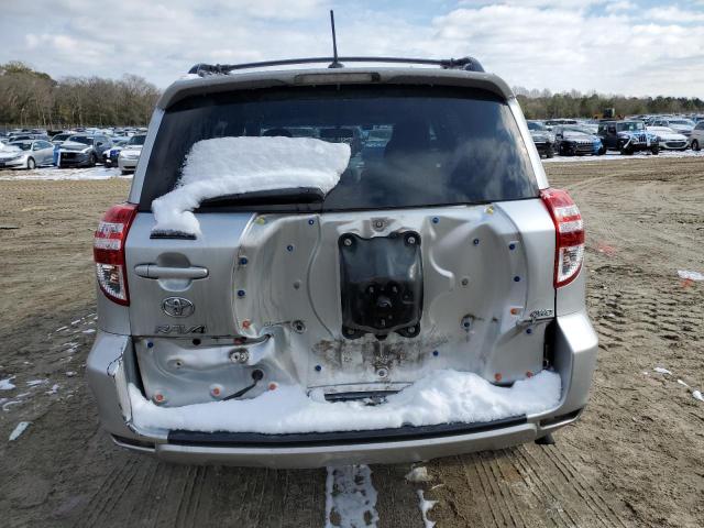  TOYOTA RAV4 2012 Серебристый